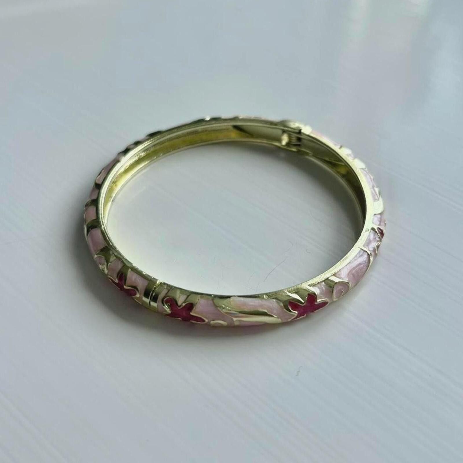Other Pink & gold floral flower vintage style bracelet Size ONE SIZE - 1 Thumbnail