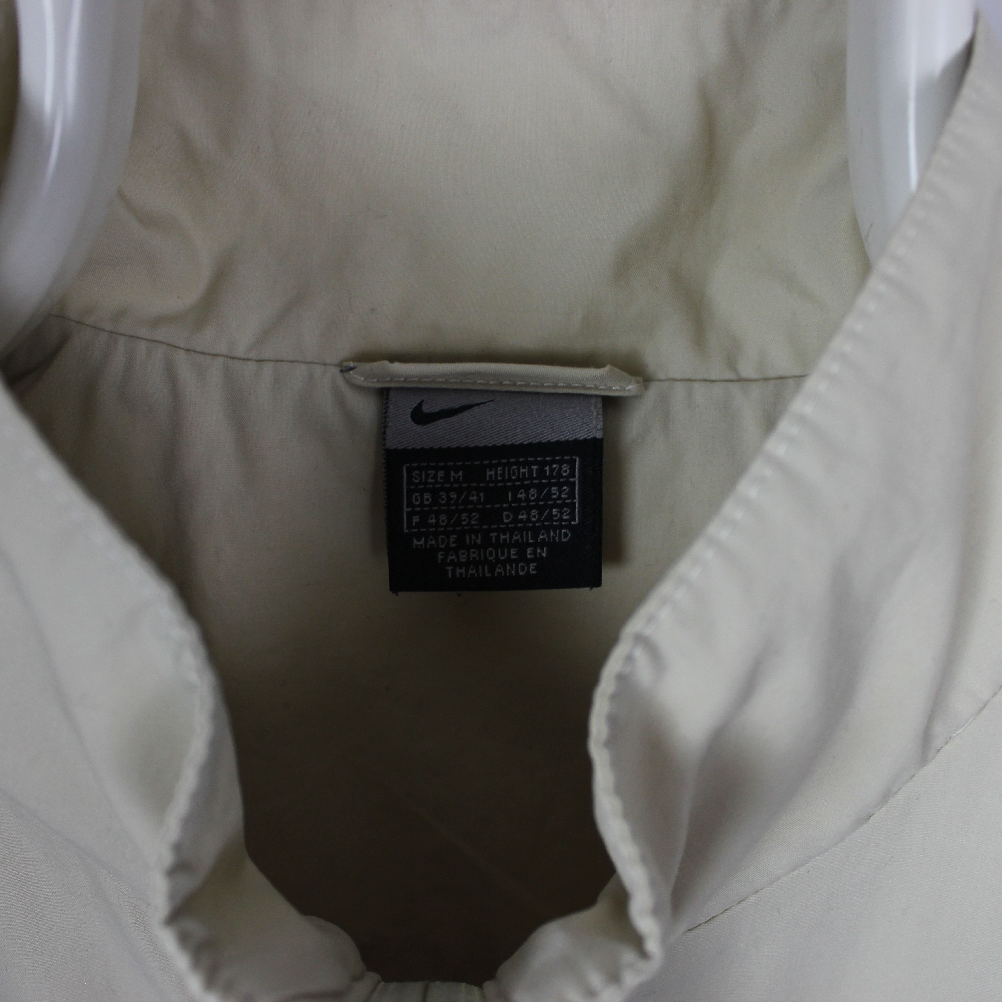 Nike Nike tracksuit light jacket men M L Size US L / EU 52-54 / 3 - 3 Thumbnail