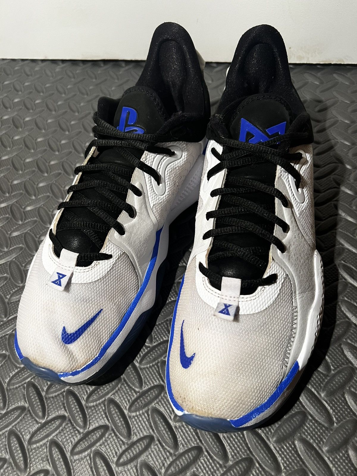 Nike CLEAN Nike PG5 Playstation White Size 10 Mens Shoes Size US 10.5 / EU 43-44 - 3 Thumbnail