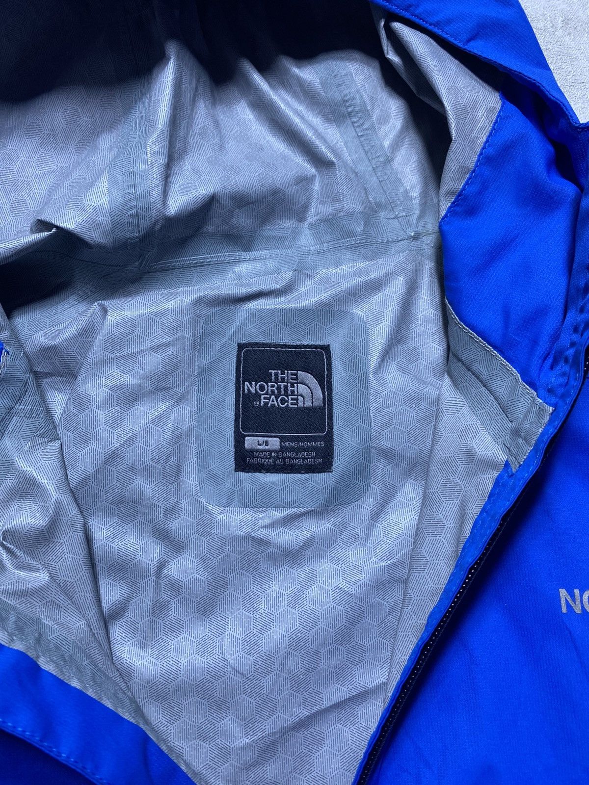 The North Face The North Face HyVent 2.5L Waterproof Rain Jacket Blue Size US L / EU 52-54 / 3 - 8 Thumbnail