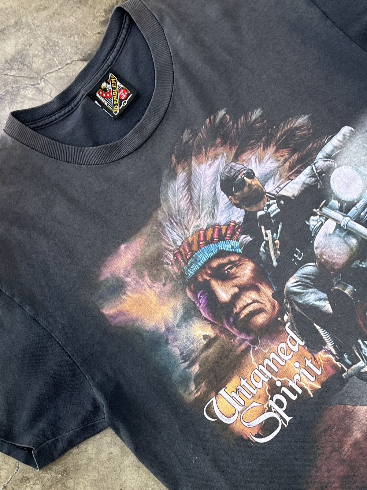 Harley Davidson Vintage 3D Emblem Untamed Spirit Motorcycle Native Tee Large Size US L / EU 52-54 / 3 - 1 Thumbnail