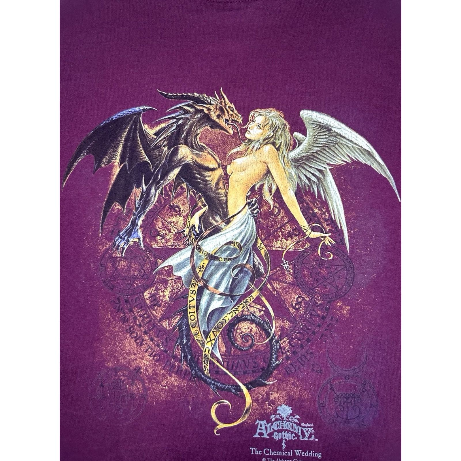 Fruit Of The Loom VINTAGE Alchemy Gothic Shirt XL Dragon Short Sleeve Crew Neck Men T-Shirt Burgundy Cotton Knit Logo Graphic Print Halloween Gothic Art 90s 00s Size US XL / EU 56 / 4 - 2 Thumbnail