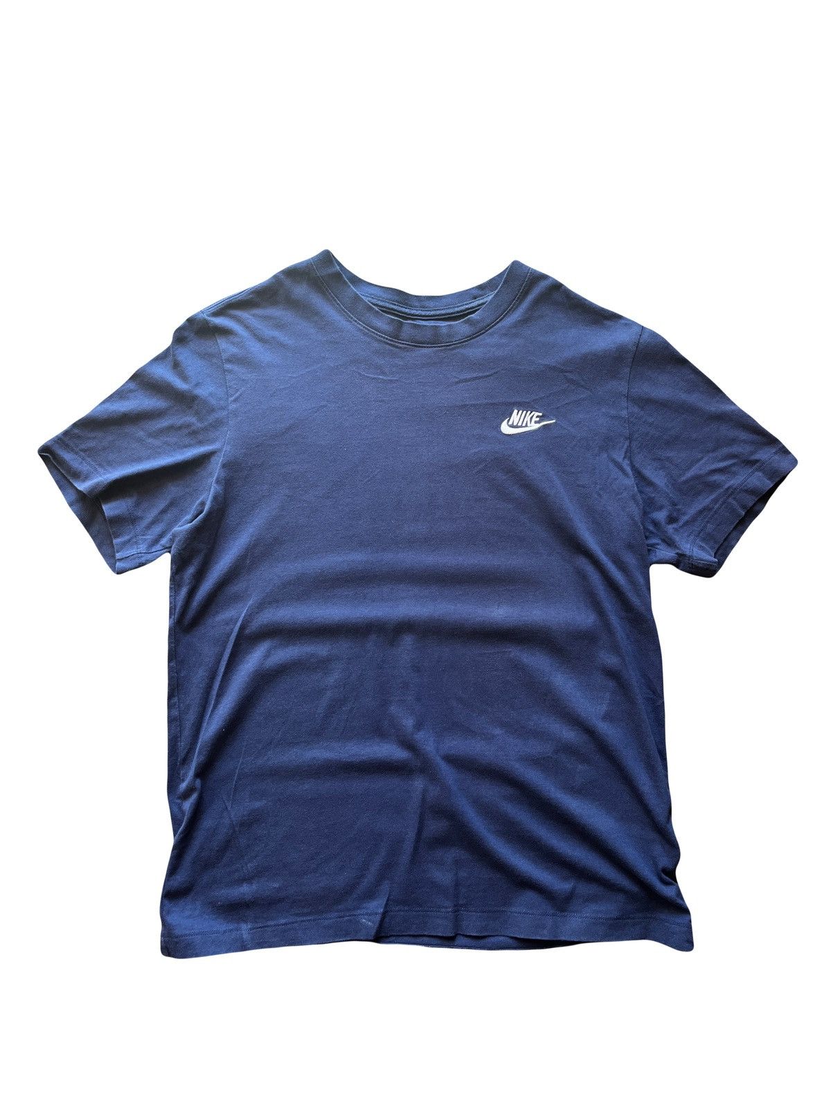 Nike Vintage Essential Nike Embroidered Swoosh Tee Size US M / EU 48-50 / 2 - 1 Thumbnail