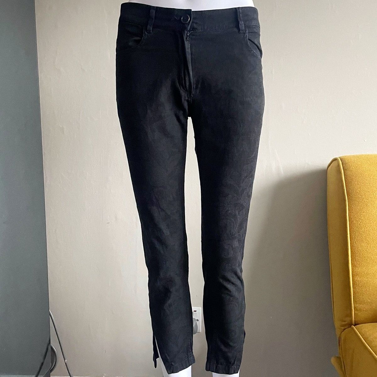 Ann Demeulemeester Ann Demeulemeester Baroque Noir Trousers Size 26" / US 2 / IT 38 - 1 Thumbnail