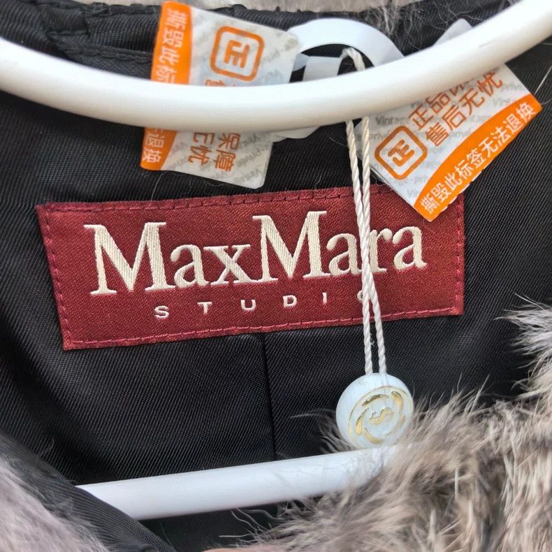 Max Mara Max Mara Rabbit hair overcoat Size M / US 6-8 / IT 42-44 - 3 Thumbnail