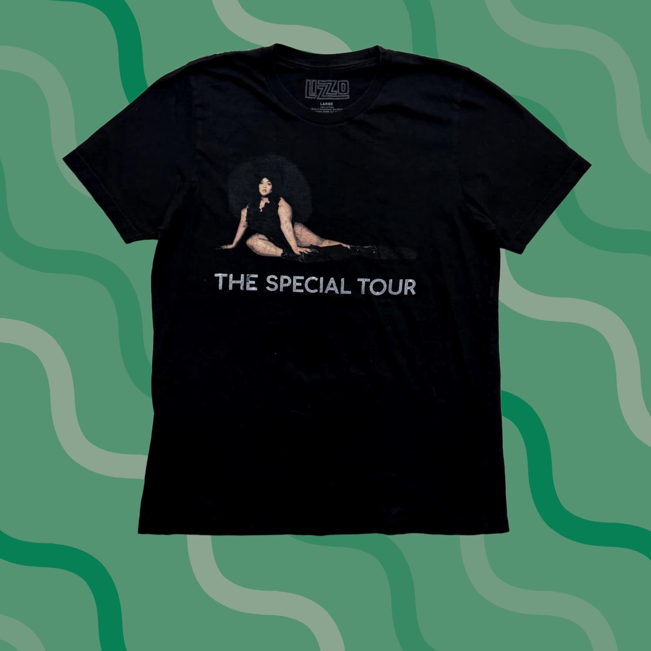 Rizzoli Lizzo The Special Tour 2022 Shirt Mens Large Black Music Graphic Concert Tee Size US L / EU 52-54 / 3 - 1 Thumbnail