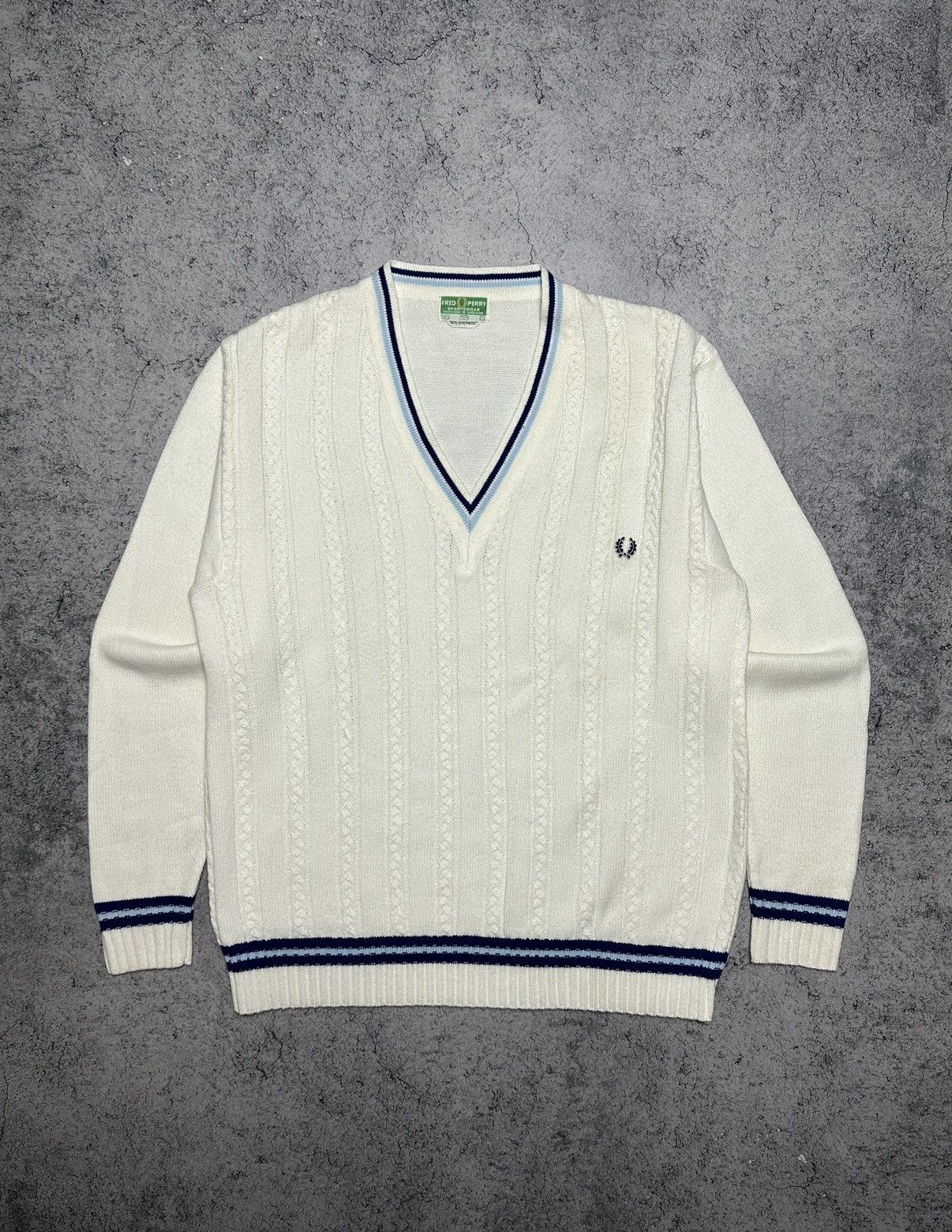 Fred Perry Vintage 80s Freed Perry V-Neck Knit Sweater Size US L / EU 52-54 / 3 - 1 Thumbnail