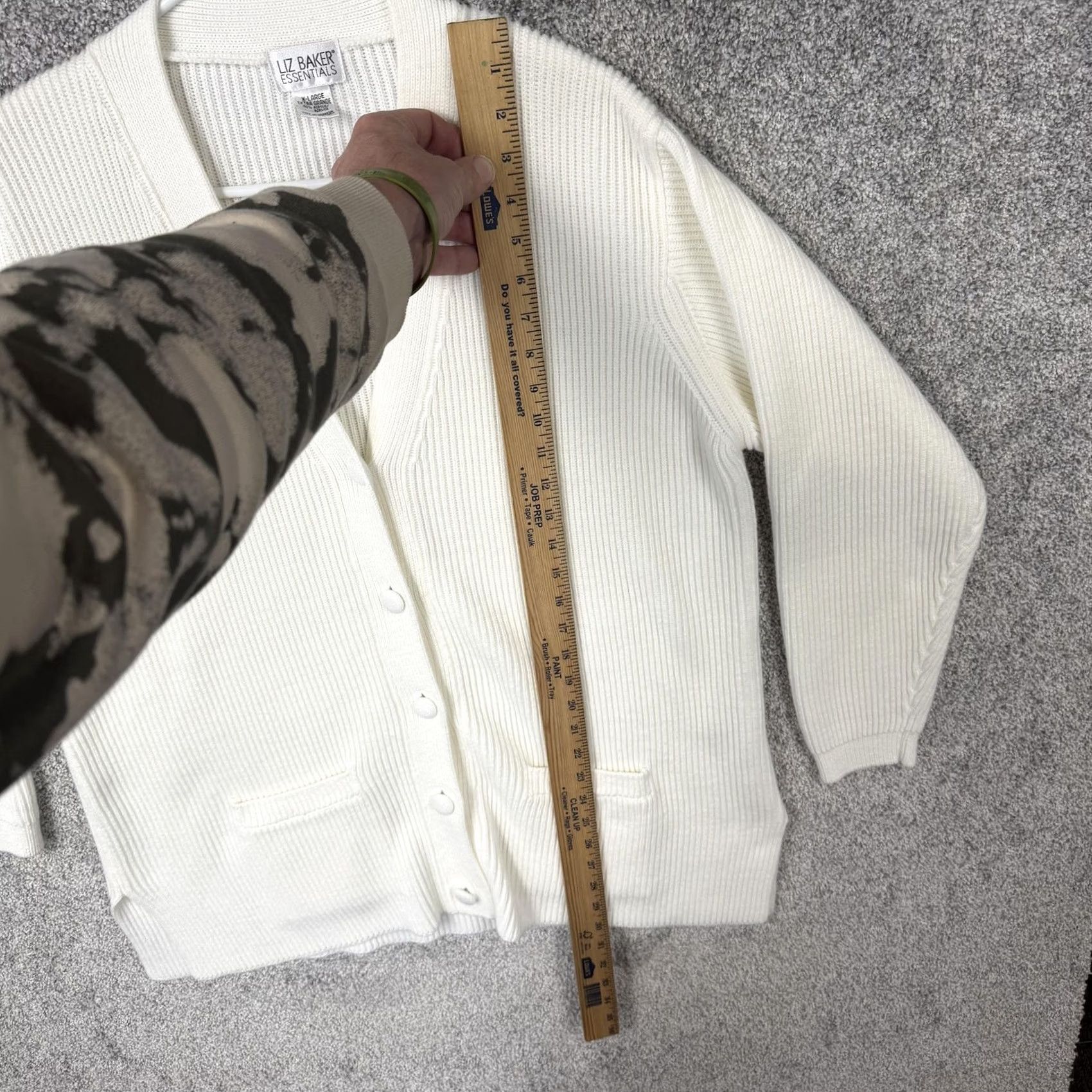 Vintage Liz Baker Essentials Cardigan XL White Knit Long Sleeve V-Neck Pockets Solid Cozy Preppy Classic Winter Women Sweater Size XL / US 12-14 / IT 48-50 - 2 Thumbnail