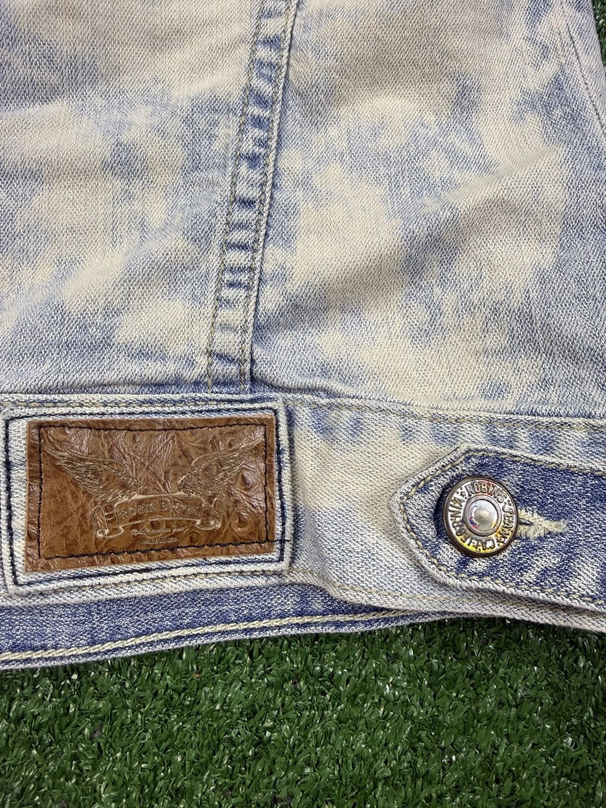 Robins Jeans Men’s size small robins Jean Jean jacket blue acid wash Size US S / EU 44-46 / 1 - 7 Thumbnail