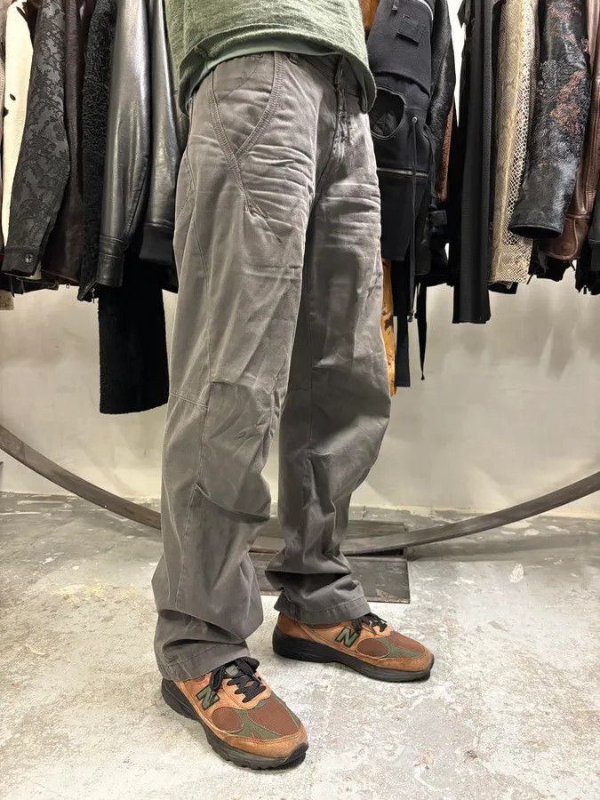 Marithe + Francois Girbaud 2000s Marithé + François Girbaud Anthracite Grey Signature Minimalist Straight Pants Size US 32 / EU 48 - 2 Thumbnail