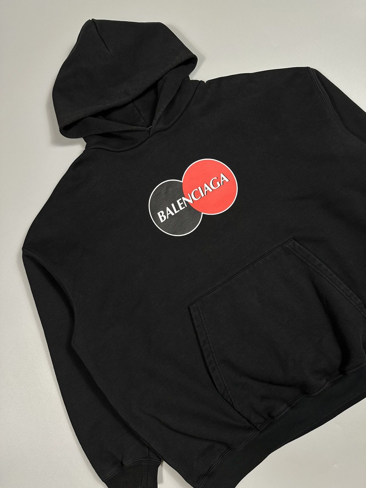 Balenciaga Balenciaga Mastercard Logo Oversized Hoodie Size US M / EU 48-50 / 2 - 4 Thumbnail