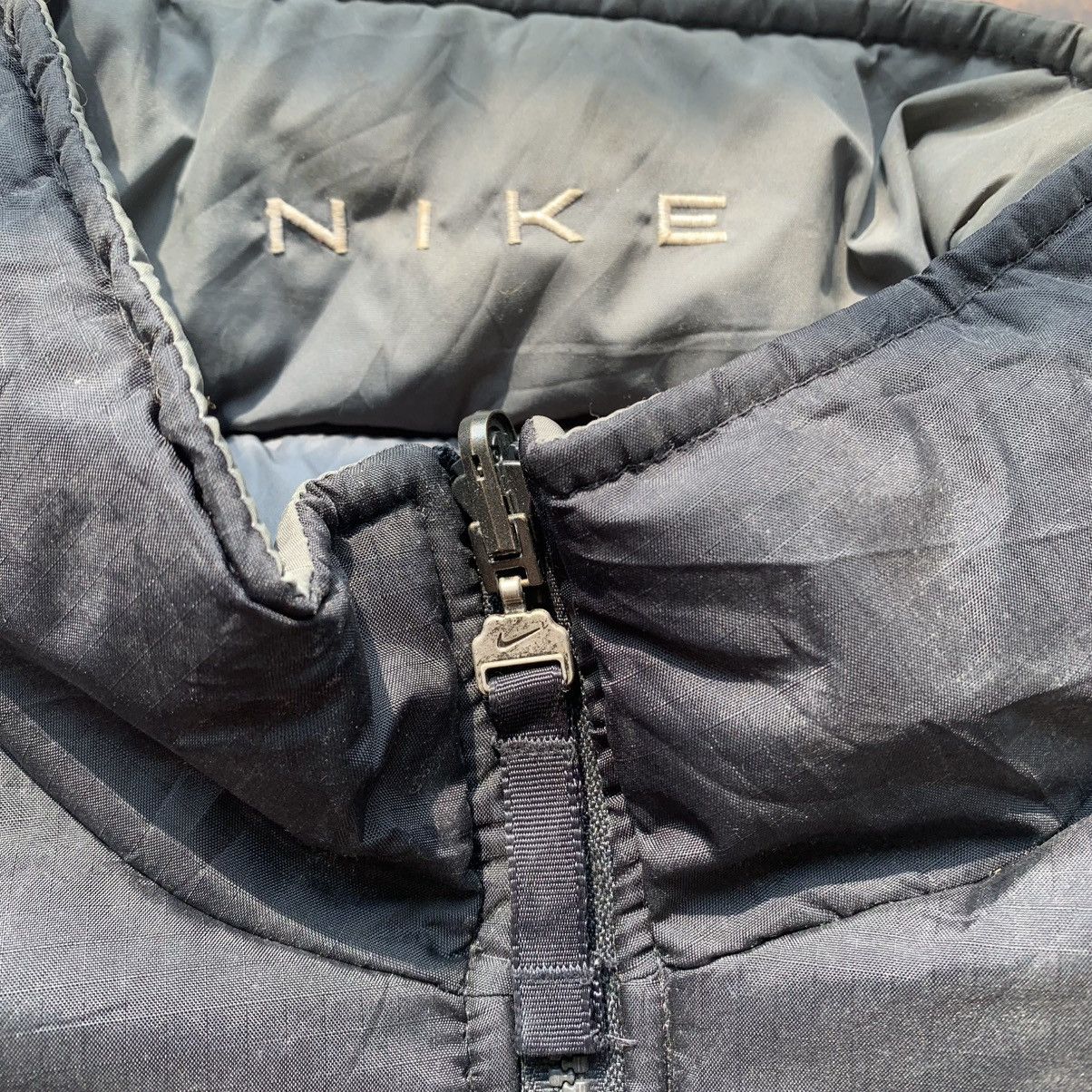 Nike 90s NIKE REVERSIBLE VINTAGE OVERSIZED PUFFER DOWN JACKET Size US L / EU 52-54 / 3 - 3 Thumbnail