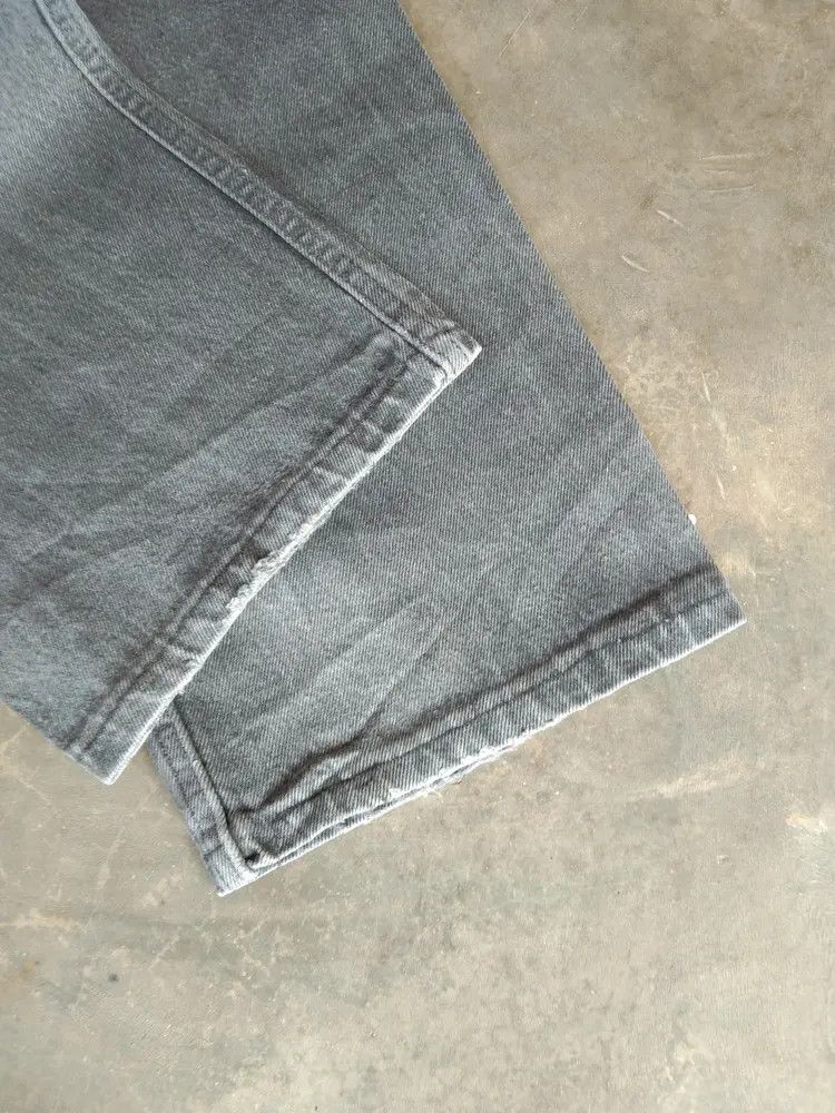 Levi's 90s Vintage Levi's 501 Made In USA Distressed Jeans 32x31 Size US 32 / EU 48 - 4 Thumbnail