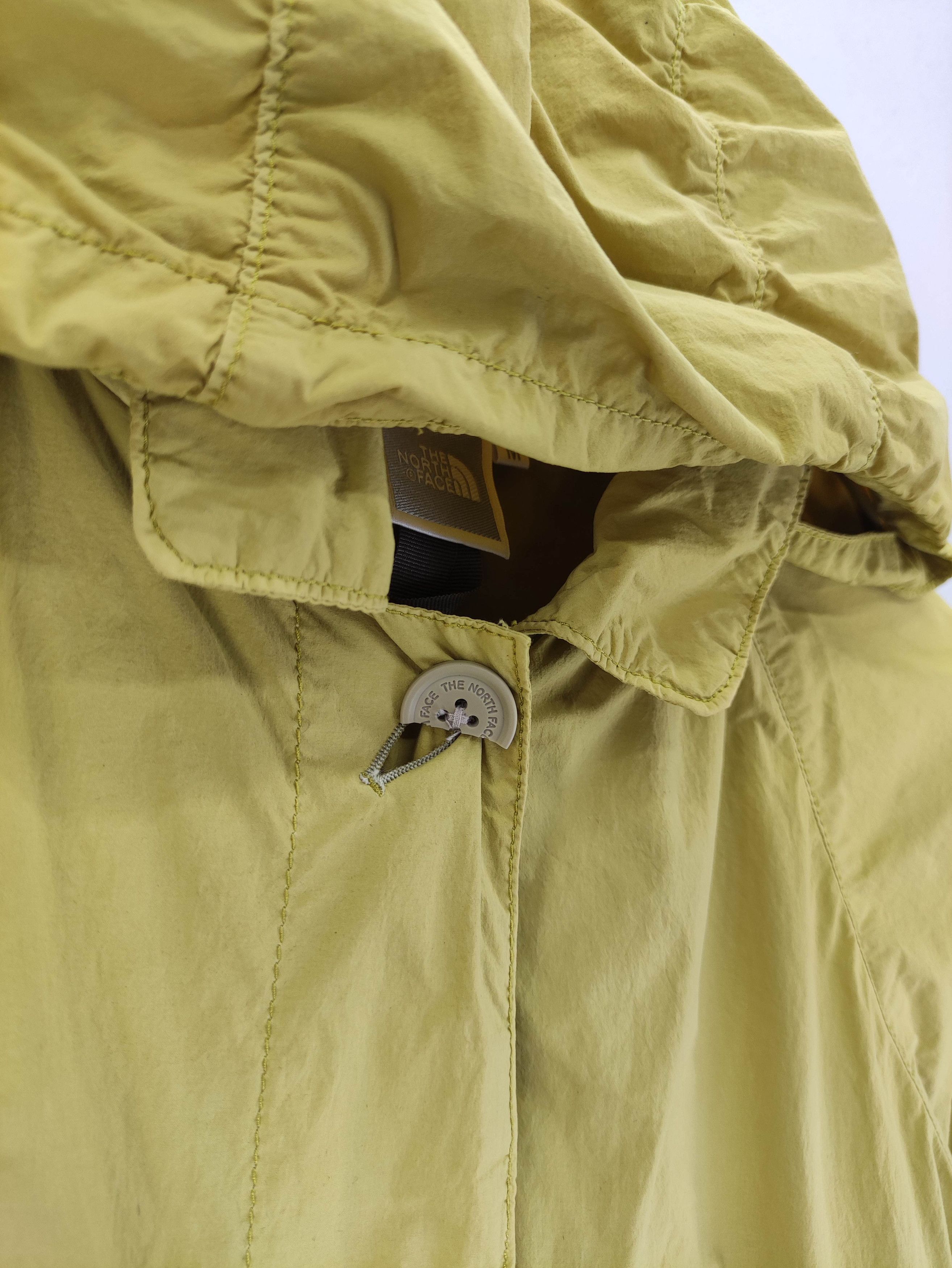 The North Face Vintage The North Face Thin Cloth Windbreaker Jacket Hoodie Size S / US 4 / IT 40 - 3 Thumbnail