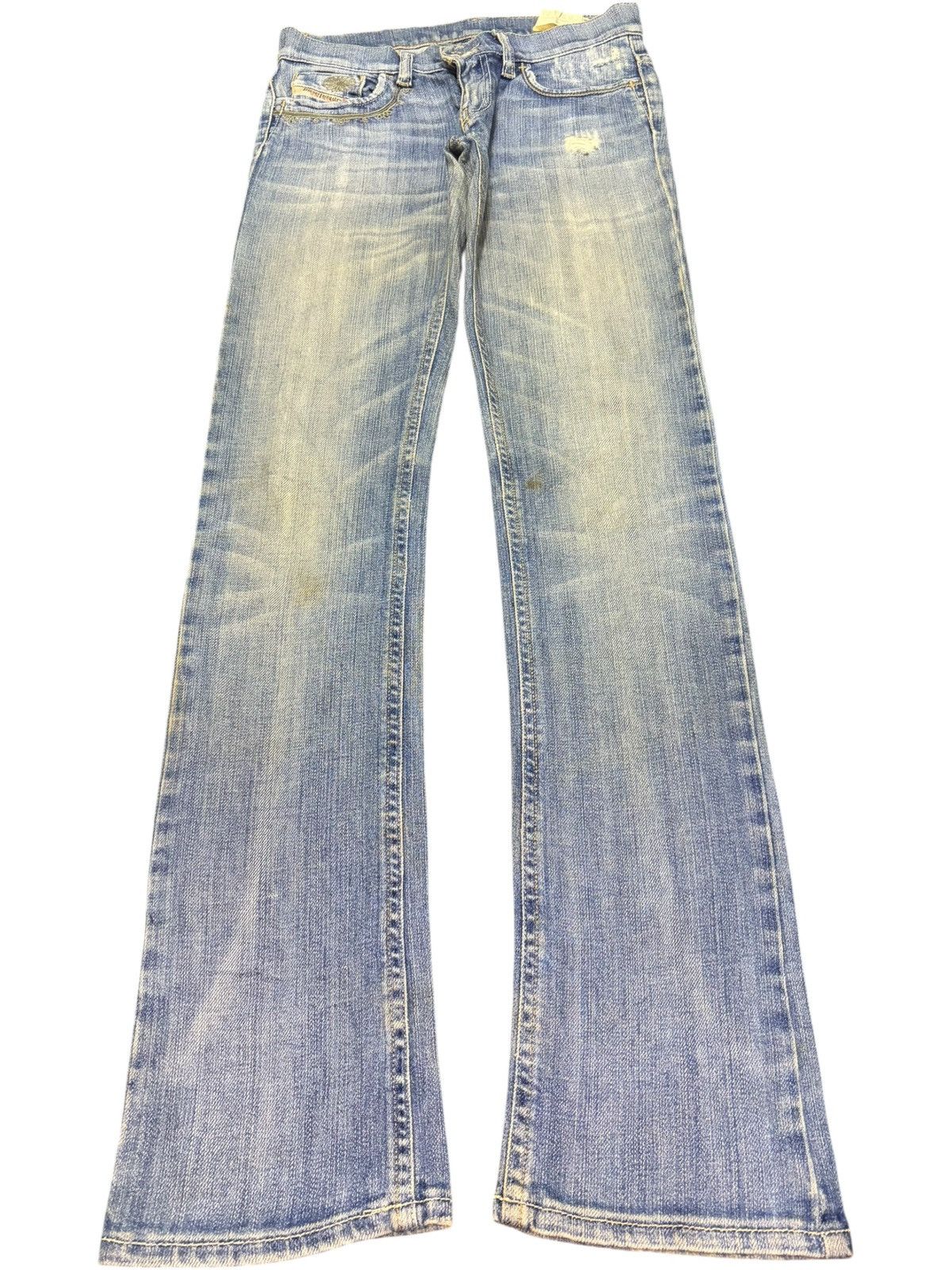 Diesel Vintage Italy Diesel Liv Distress Low Rise Flare Jeans Size 26" / US 2 / IT 38 - 1 Thumbnail