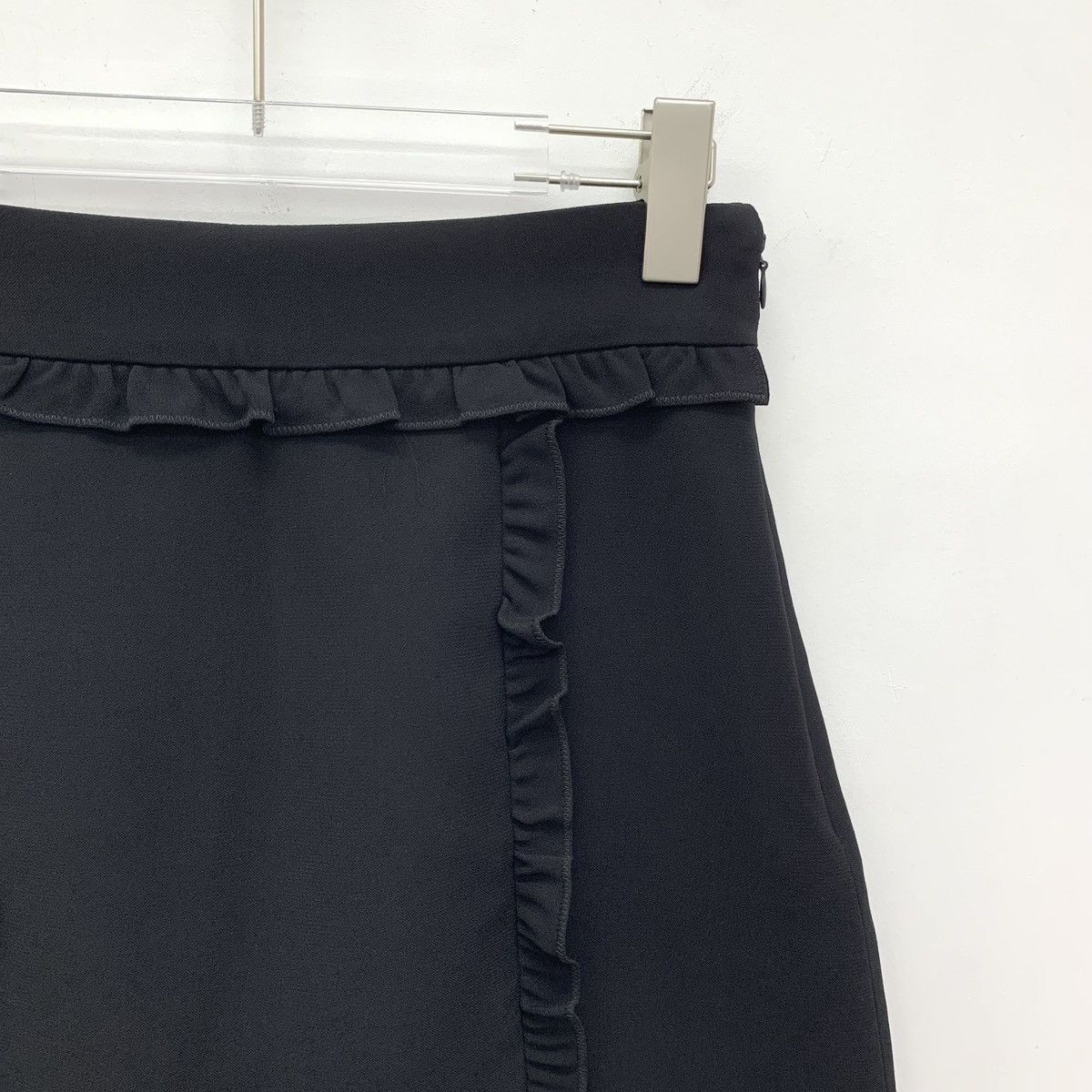 Miu Miu Miu Miu Black Ruffled Trim Casual Mini Skirt K26WX Size 28" / US 6 / IT 42 - 3 Thumbnail