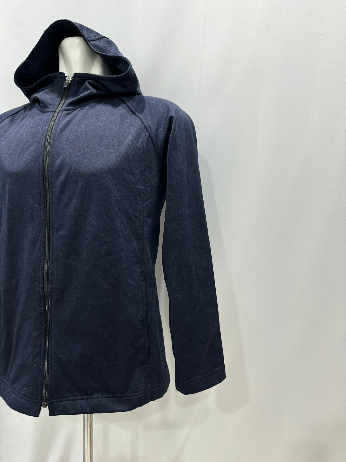 Uniqlo Uniqlo Hoodies Size US XL / EU 56 / 4 - 7 Thumbnail