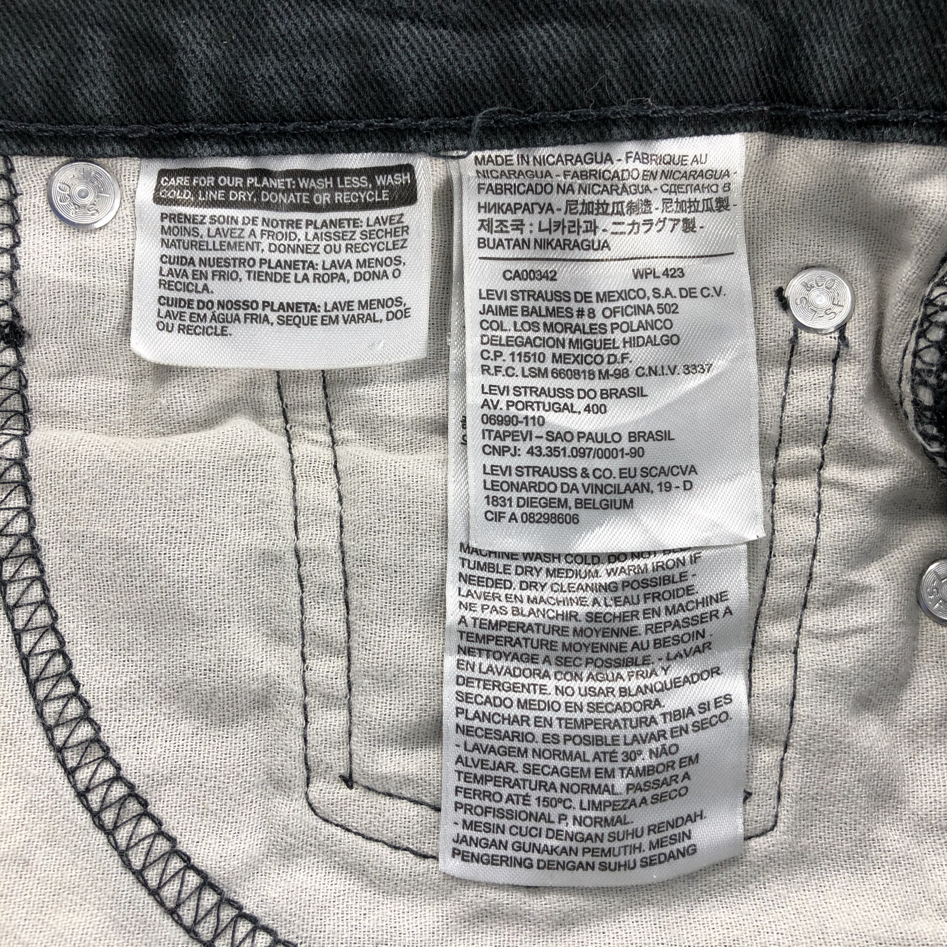 Levi's Dark Wash Denim Vintage Levis 513 Jeans Faded Black-J921 Size US 34 / EU 50 - 9 Thumbnail