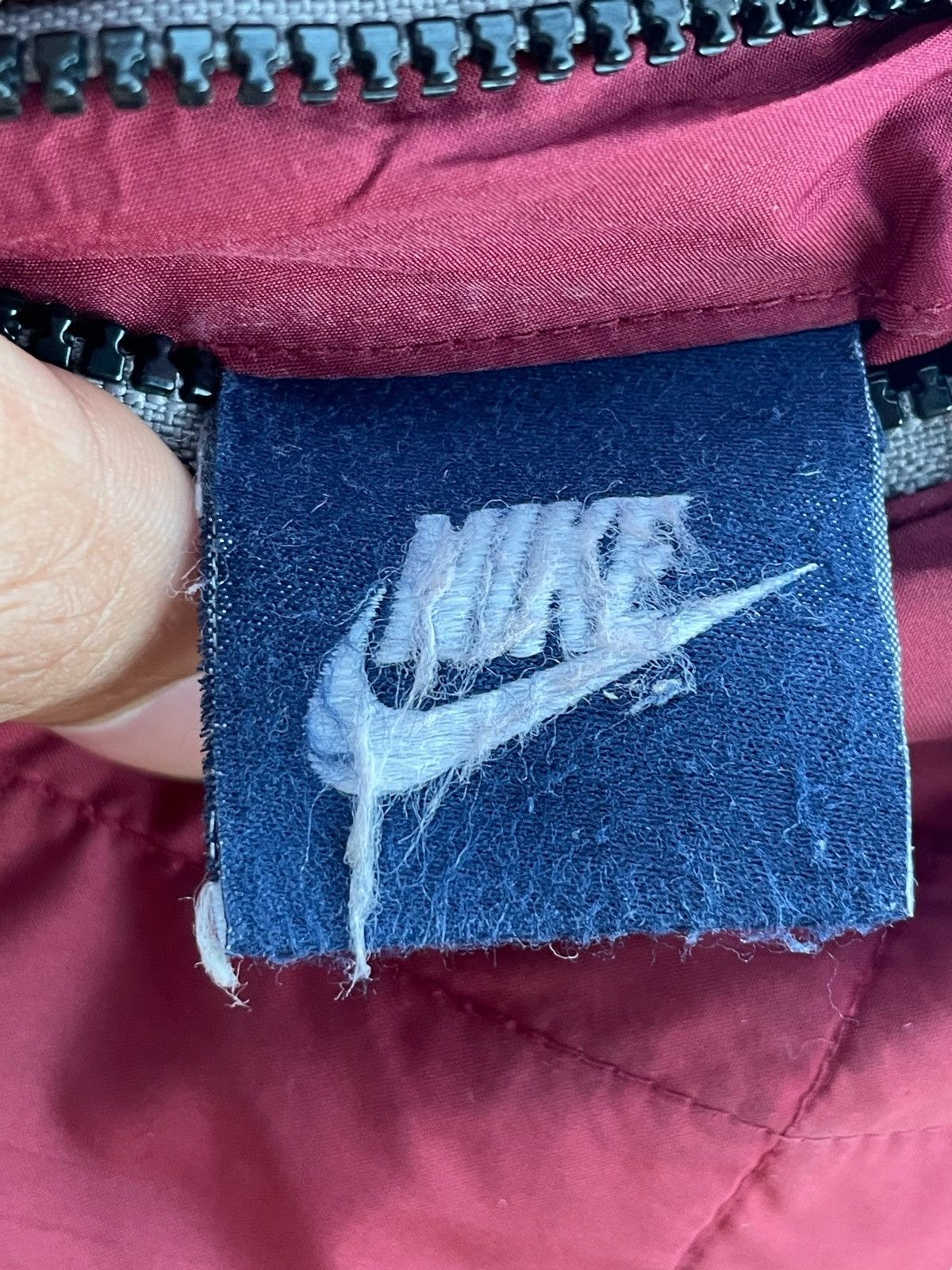 Hypebeast Vintage Y2K Nike Streetwear Reversible Light Puffer Jacket Size US M / EU 48-50 / 2 - 23 Thumbnail
