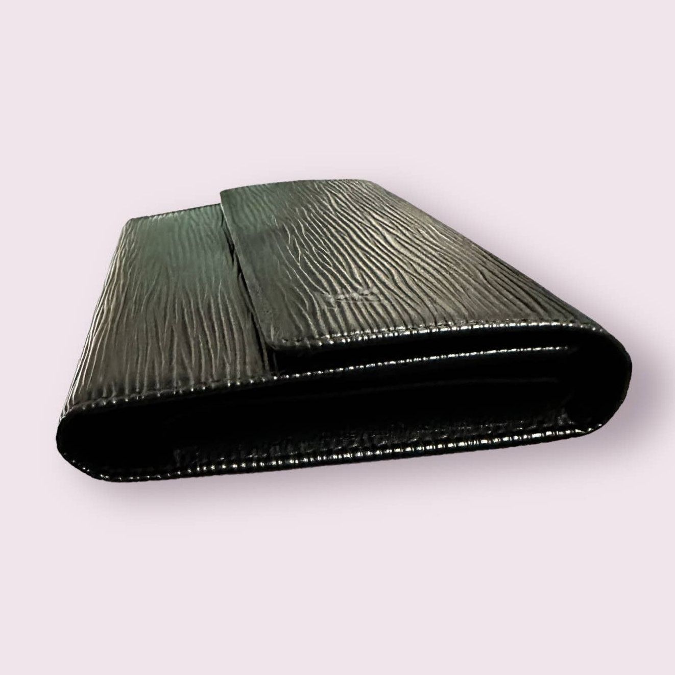 Louis Vuitton Louis Vuitton Black Epi Leather Porte Tresor International Size ONE SIZE - 3 Thumbnail