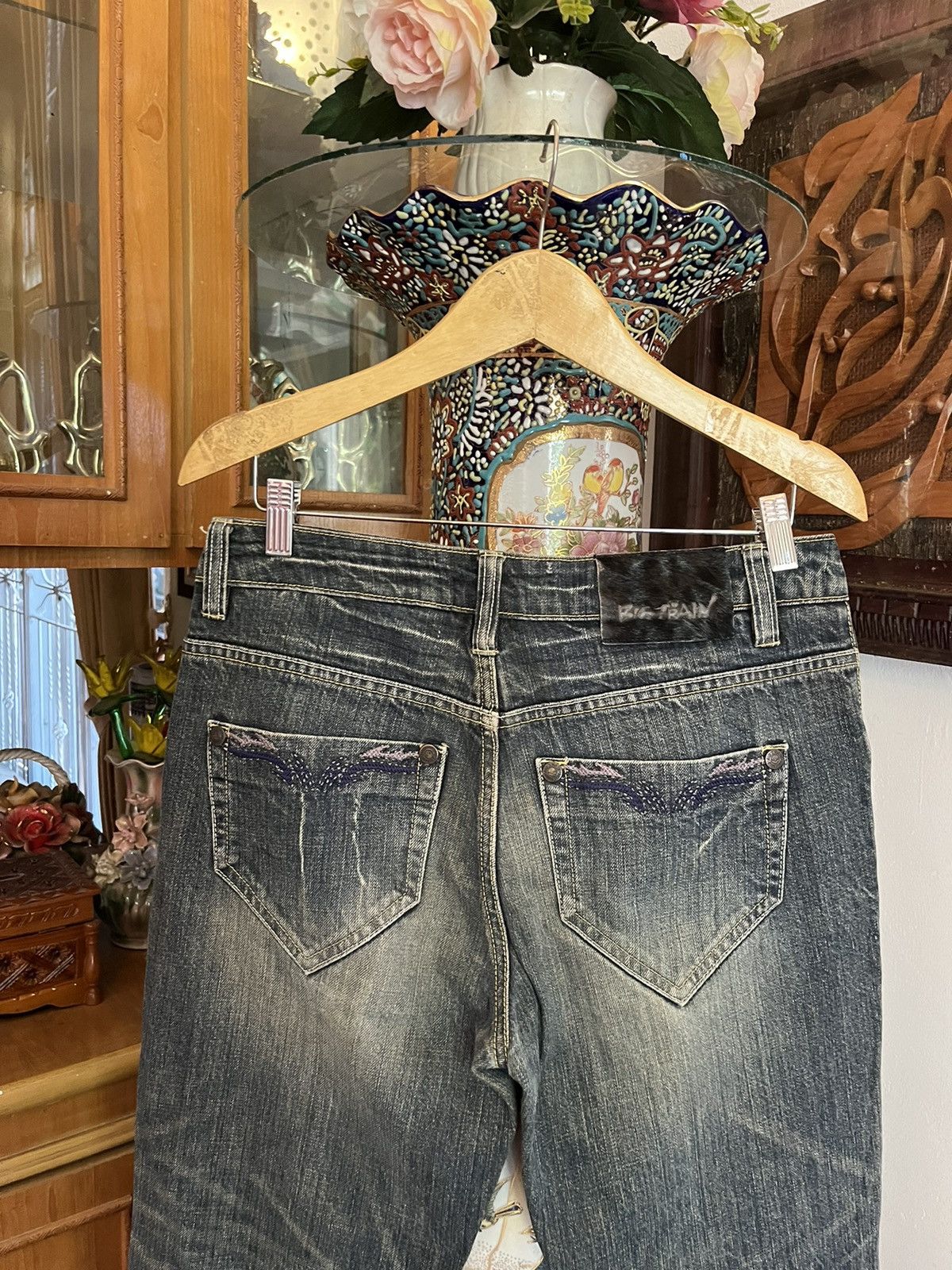 If Six Was Nine × Japanese Brand × KMRii Y2K Osaka Big Train Leather Carving Pocket Jeans Size US 34 / EU 50 - 7 Thumbnail