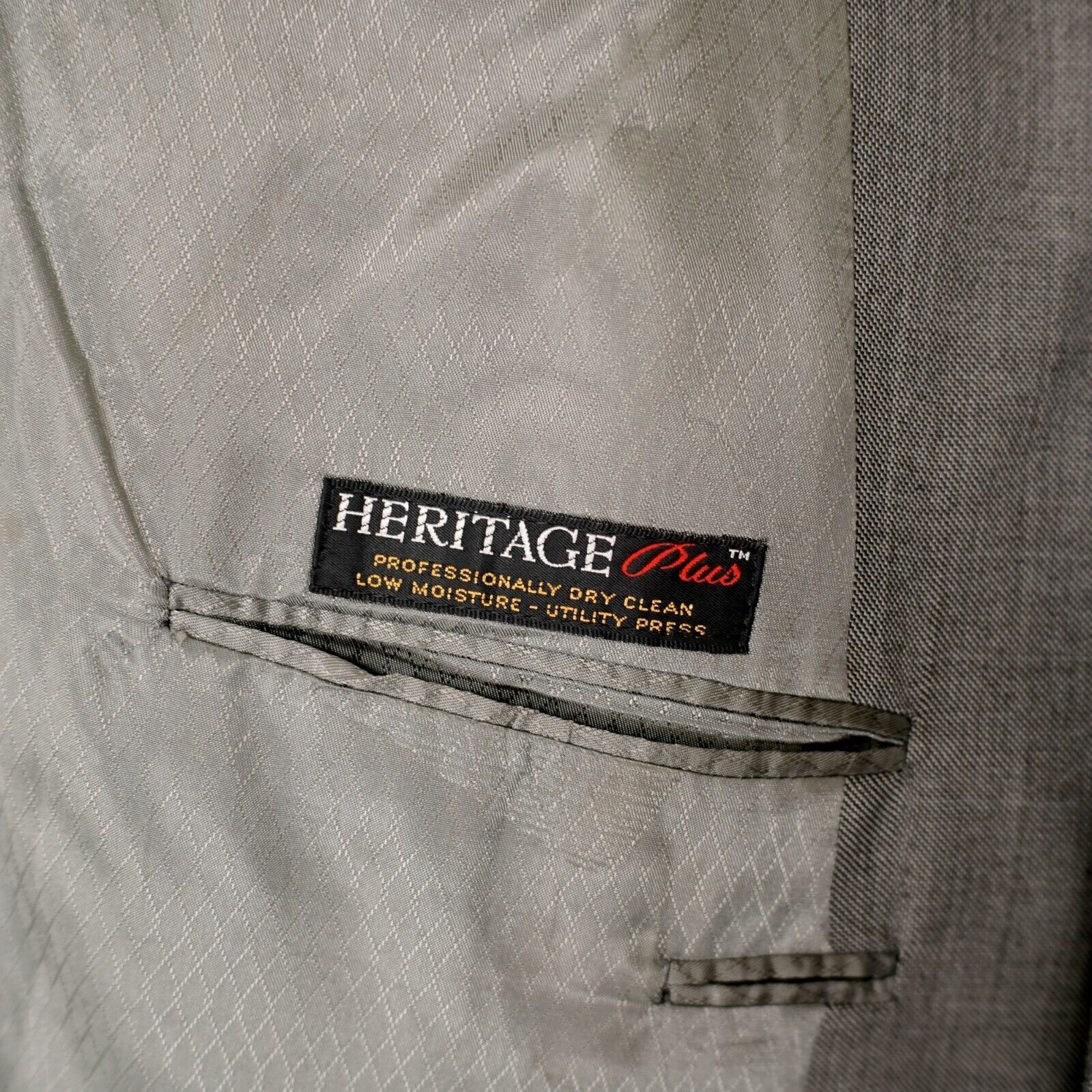 Hart Schaffner Marx Hart Schaffner Marx Heritage Plus Wool Gray Sharkskin 2 Butt Size 44L - 10 Thumbnail
