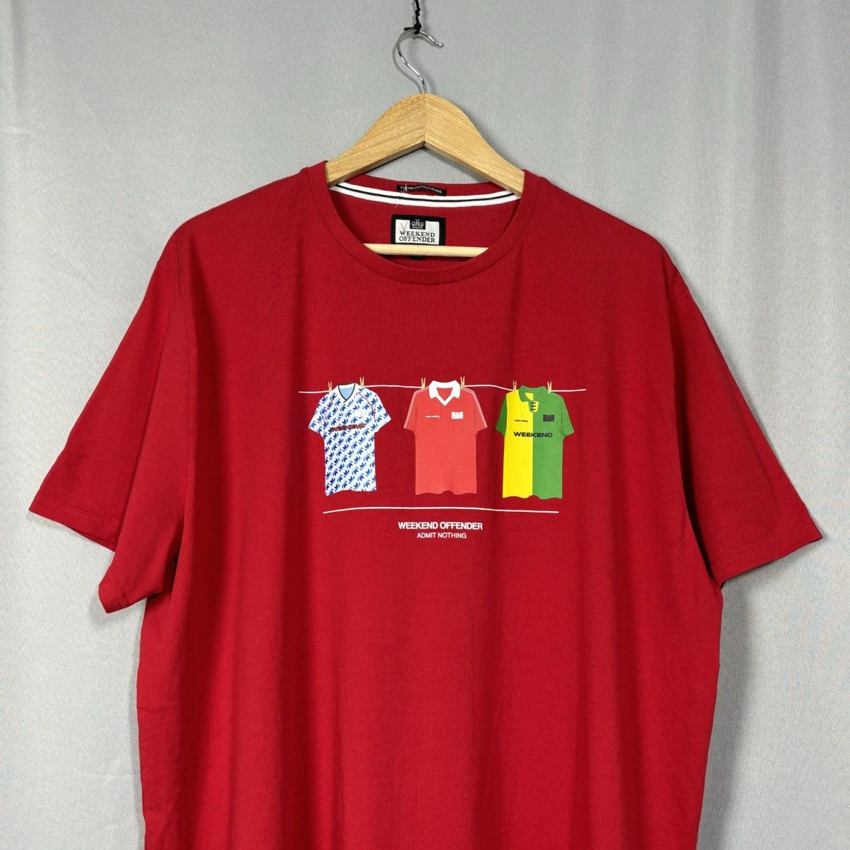 Weekend Offender Weekend Offender red t-shirt big logo 3xl casual streetwear Size US XXL / EU 58 / 5 - 1 Thumbnail