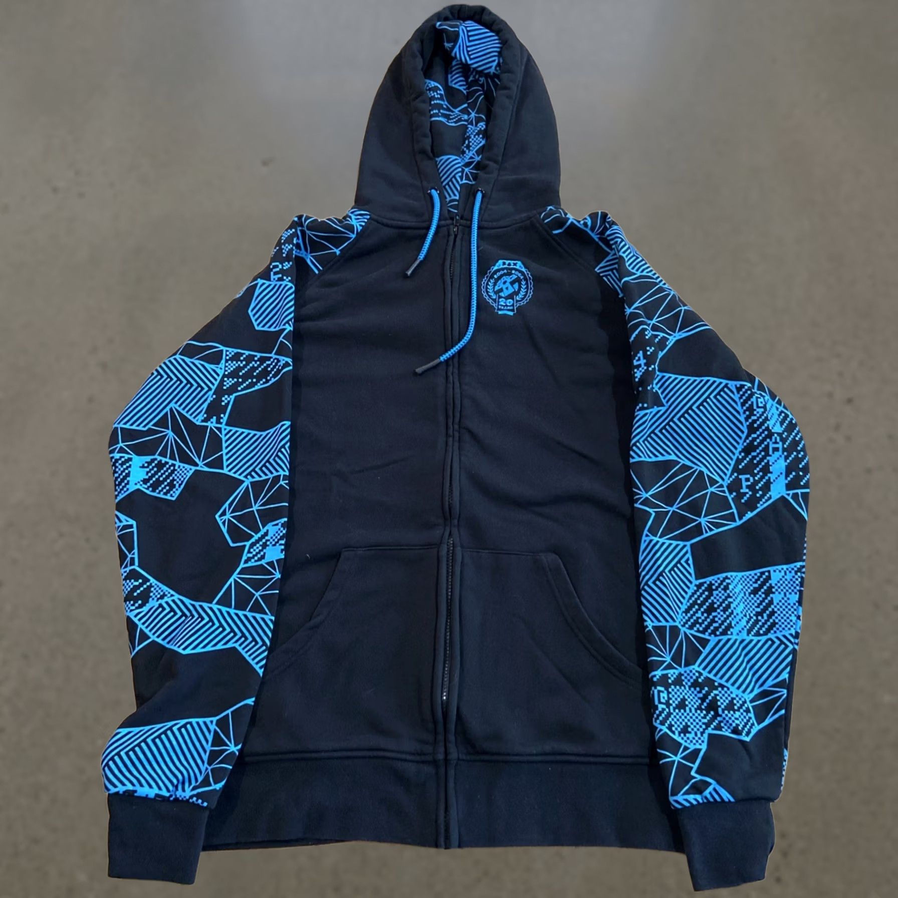 Vintage PAX Hoodie Full Zip Sweatshirt Jacket 2004-2024 Penny Arcade Expo So L Black Cotton Polyester Fleece Graphic Print Pockets Zipper Men Long Sleeve Size US L / EU 52-54 / 3 - 1 Thumbnail
