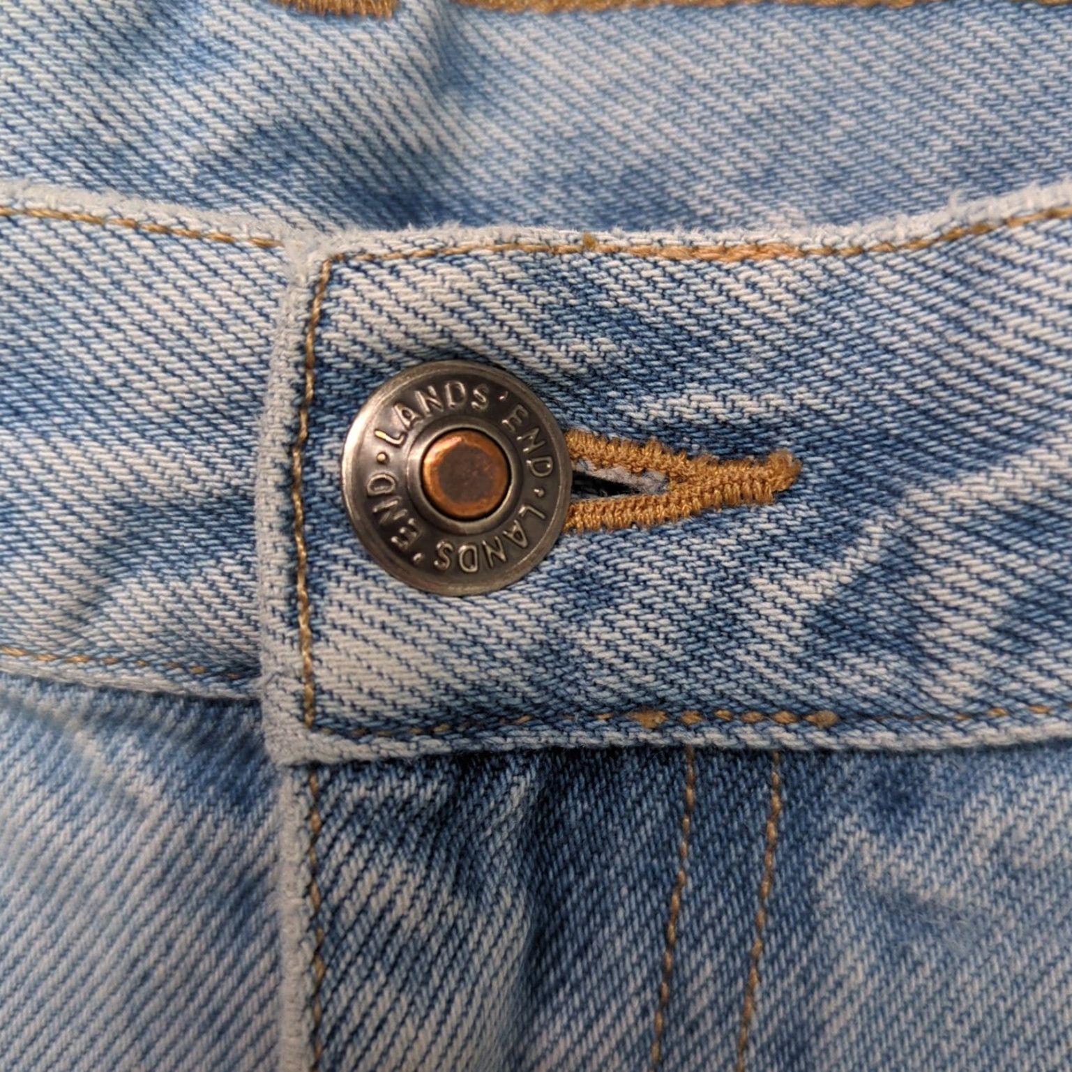 Lands' End VTG Lands End Jeans Men's 34x28 Blue Light Wash Relaxed Straight Leg Jeans USA Regular Slim 5-Pocket Denim Cotton Belt Loops Buttons Mens Size US 34 / EU 50 - 3 Thumbnail