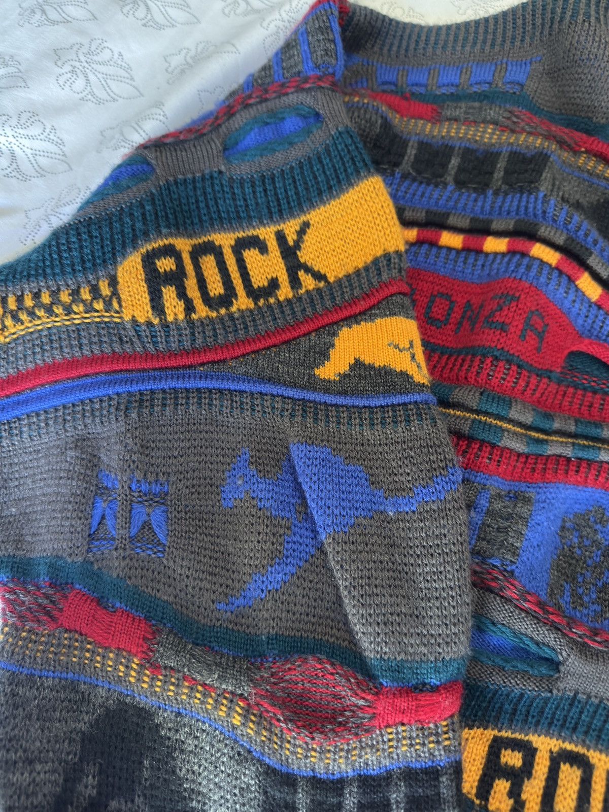 Coogi × Man Made In Australia × Vintage 90s Wool Knitwear Emaroo Australia Cardigan Sweater S Size US S / EU 44-46 / 1 - 5 Thumbnail