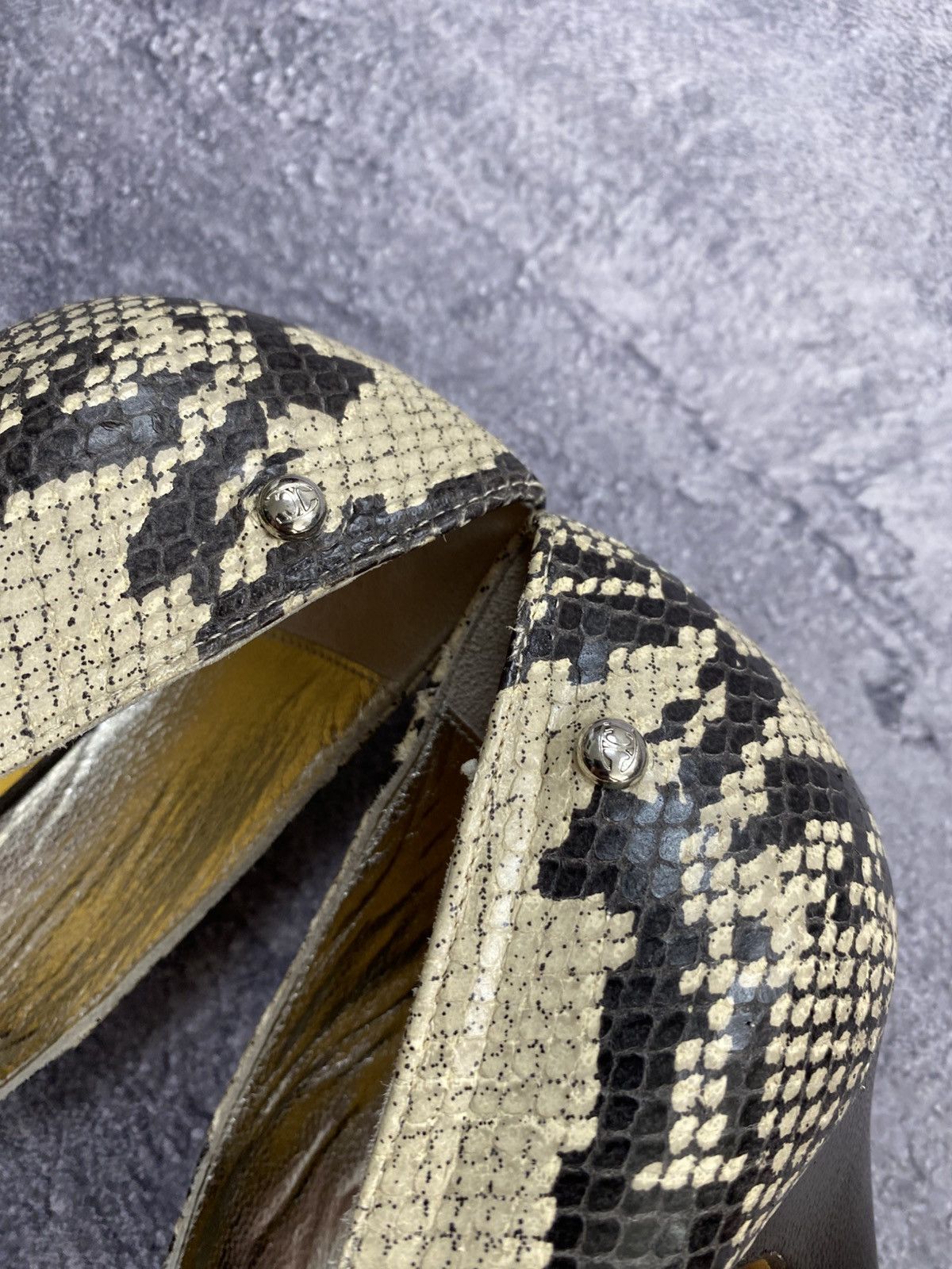 Just Cavalli Vintage Just Cavalli Heels Snake Print Shoes Made in Italy Size US 8 / IT 38 - 11 Thumbnail