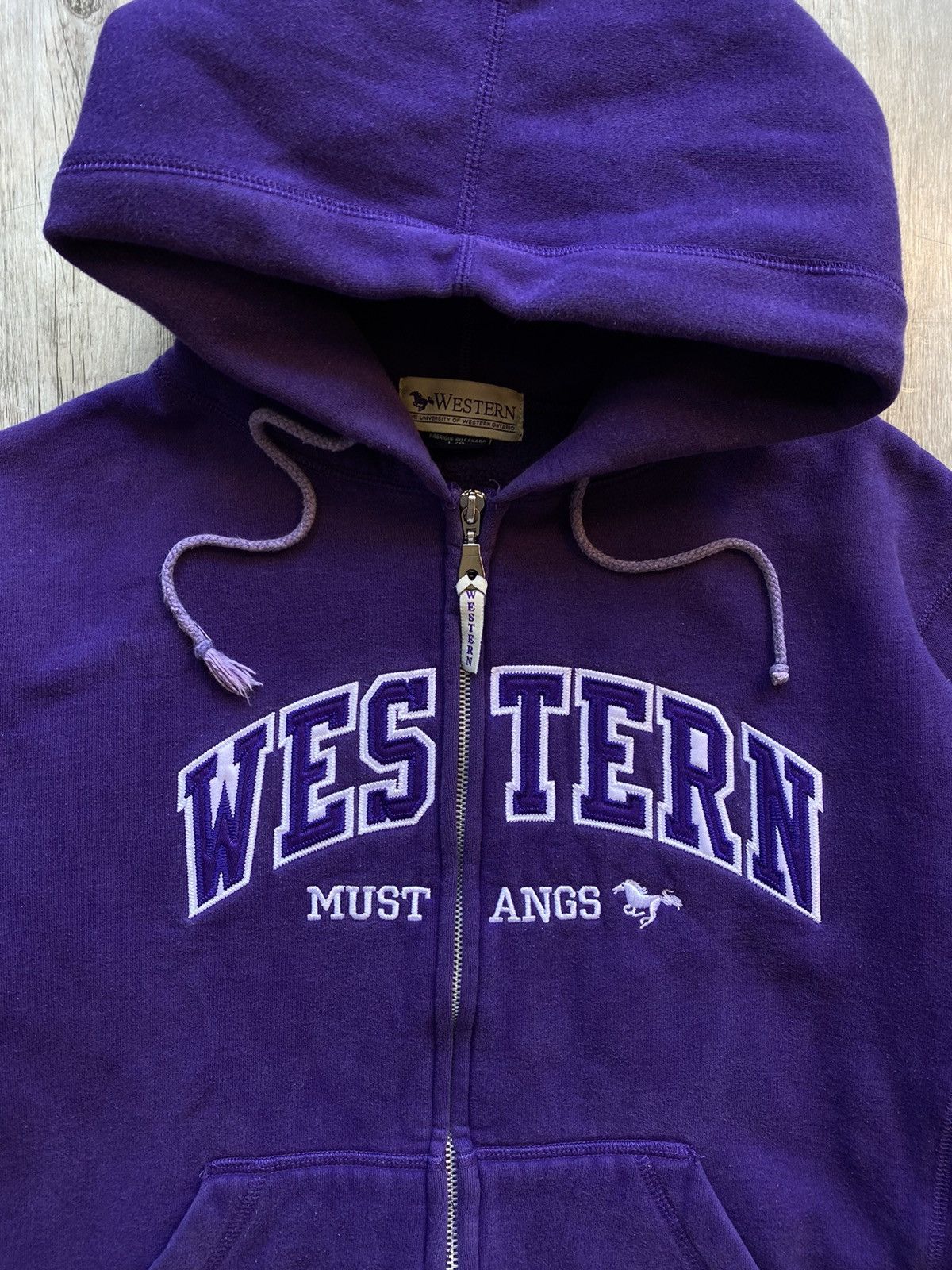Other Vintage 90s Western University Mustangs Embroidered Hoodie Size US S / EU 44-46 / 1 - 2 Thumbnail