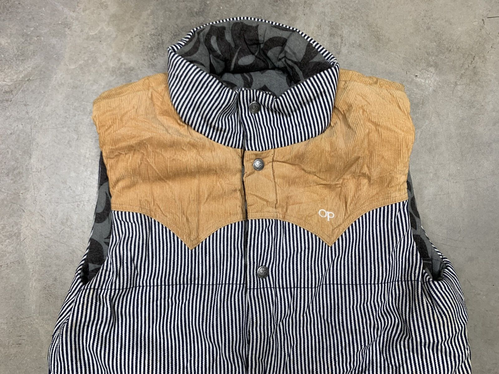 Ocean Pacific Ocean Pacific Vintage Reversible Vest Size US L / EU 52-54 / 3 - 4 Thumbnail