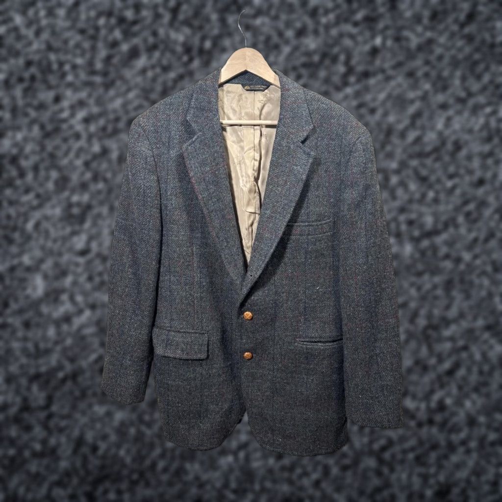 VINTAGE Harold’s Blazer Mens 42 Dark Grey Wool Knit Tweed Plaid Three-Button Notch Lapel Ireland Donegal Real Magee 100% Wool Boss?