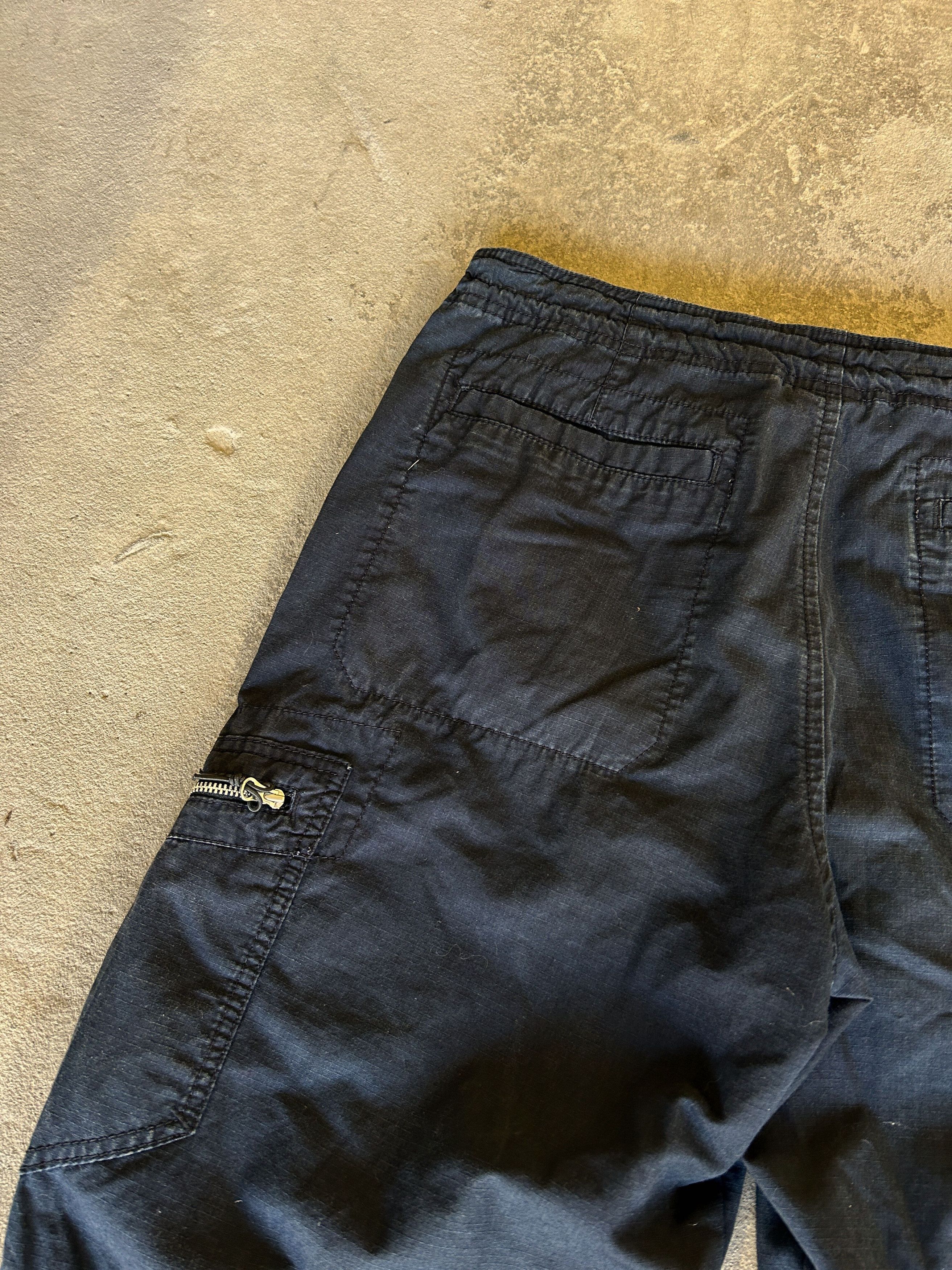 Nike Vintage Balenciaga Style Nike Big Logo Cargo Shorts y2k 90's Size US 32 / EU 48 - 3 Thumbnail