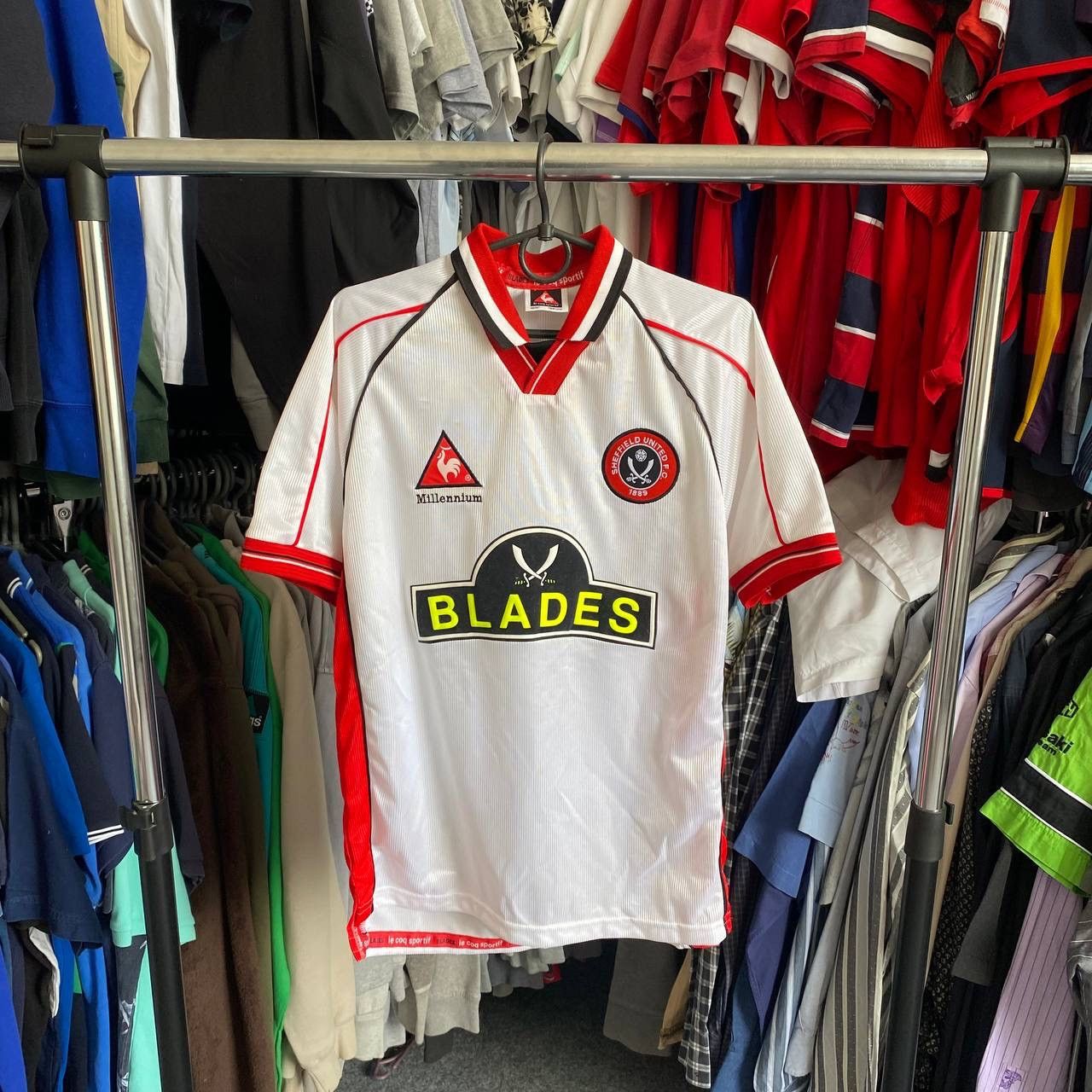 Le Coq Sportif × Vintage Vintage Le Coq Sportif Sheffield United 1996 soccer jersey Size US S / EU 44-46 / 1 - 1 Thumbnail