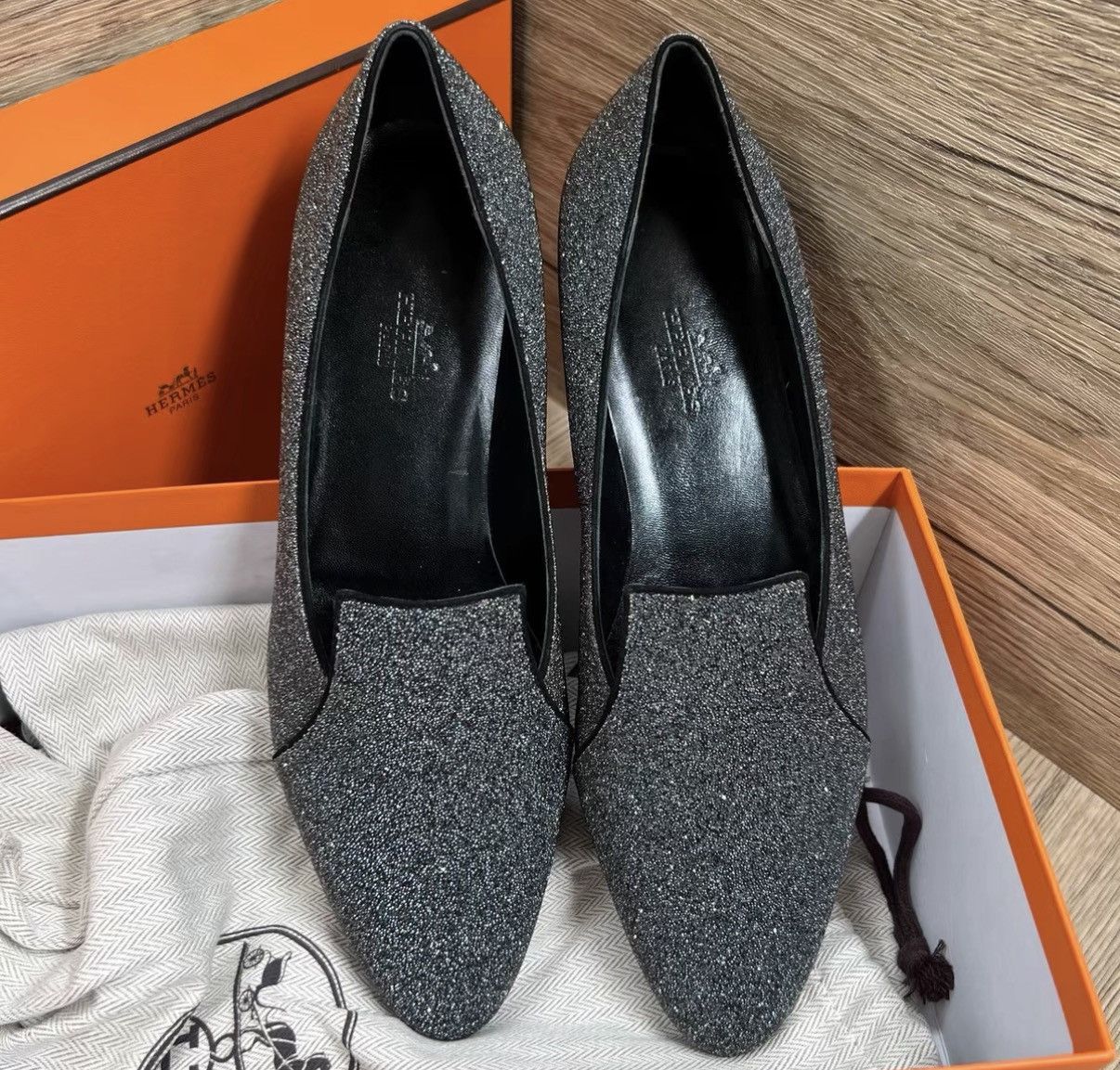 Hermes Hermès Crystal Flat Shoes J41 Size US 6.5 / IT 36.5 - 2 Thumbnail