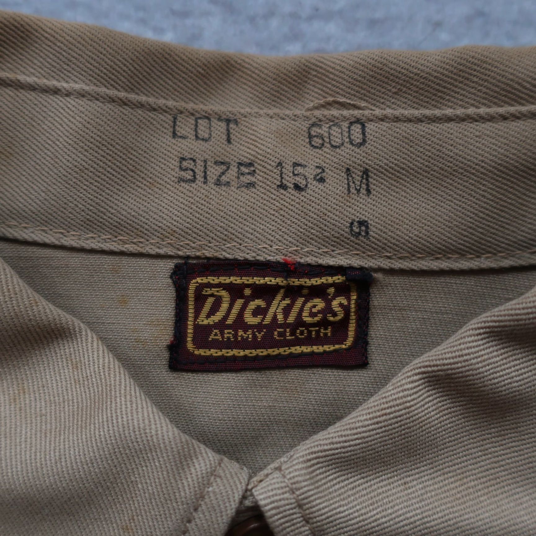 Dickies VINTAGE Dickies Army Cloth Shirt Mens 15 1/2 Tan 40s WWII Button-Up Long Sleeve Army Theme Size US M / EU 48-50 / 2 - 5 Thumbnail