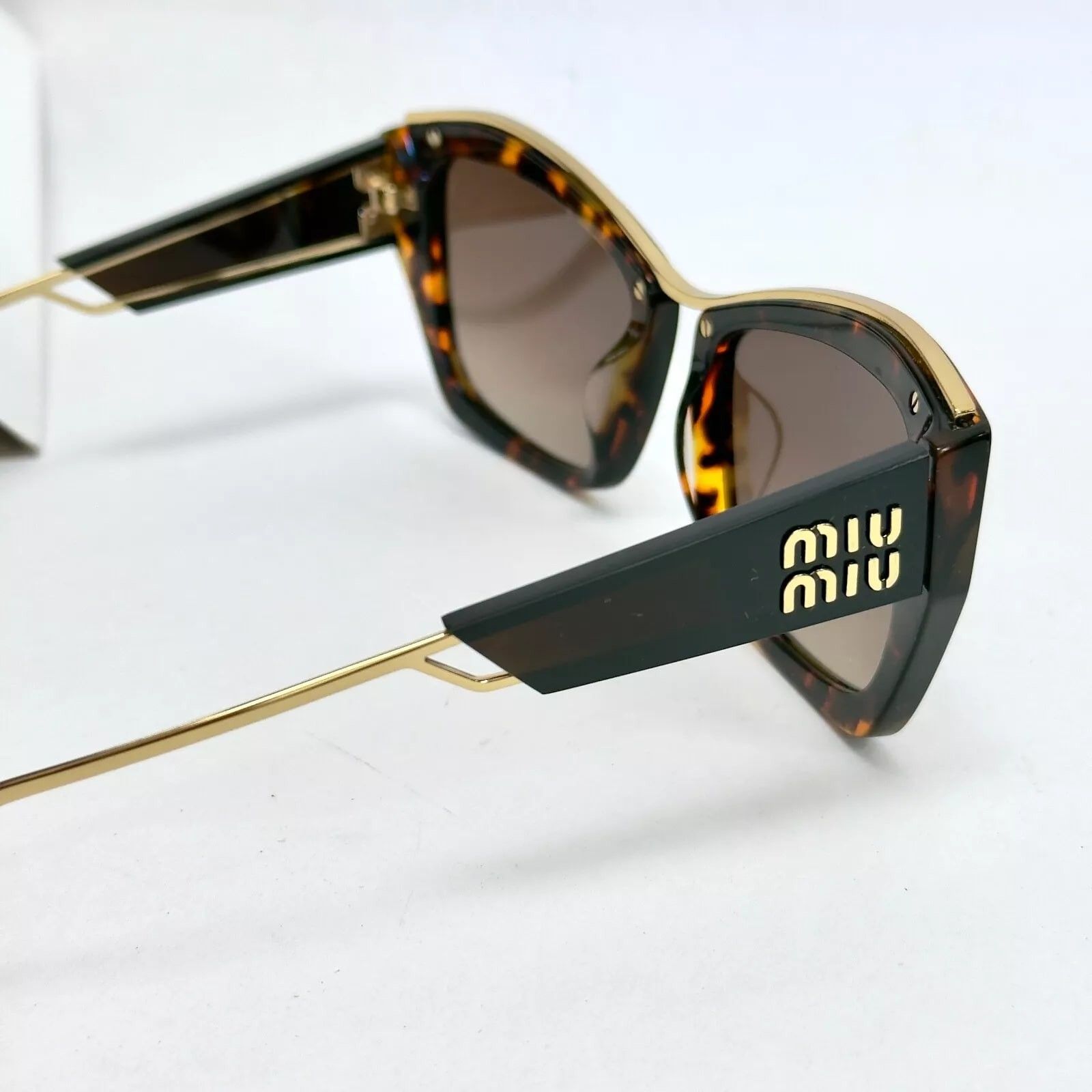 Miu Miu MIU MIU LOGO MU02YS Gold Brown Geometric Luxury Fashion 02Y Size ONE SIZE - 2 Thumbnail