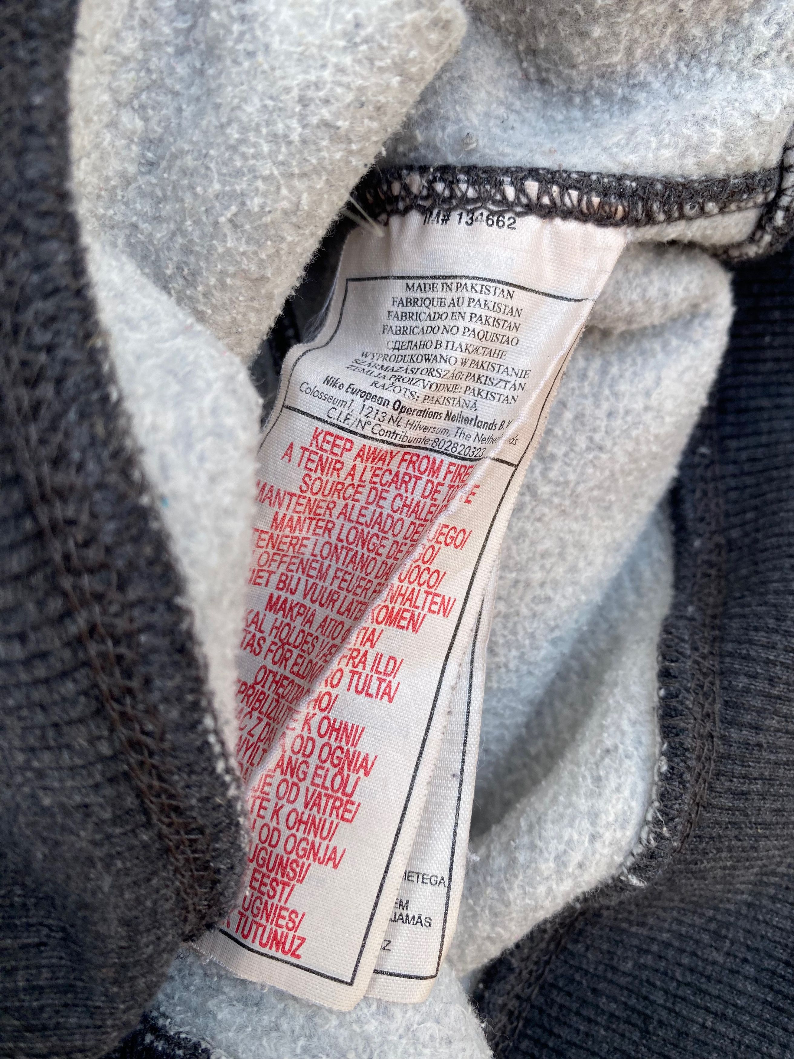 Nike × Vintage Vintage Nike Small Swoosh Distressed hoodie Silver Tag Y2K Size US S / EU 44-46 / 1 - 9 Thumbnail