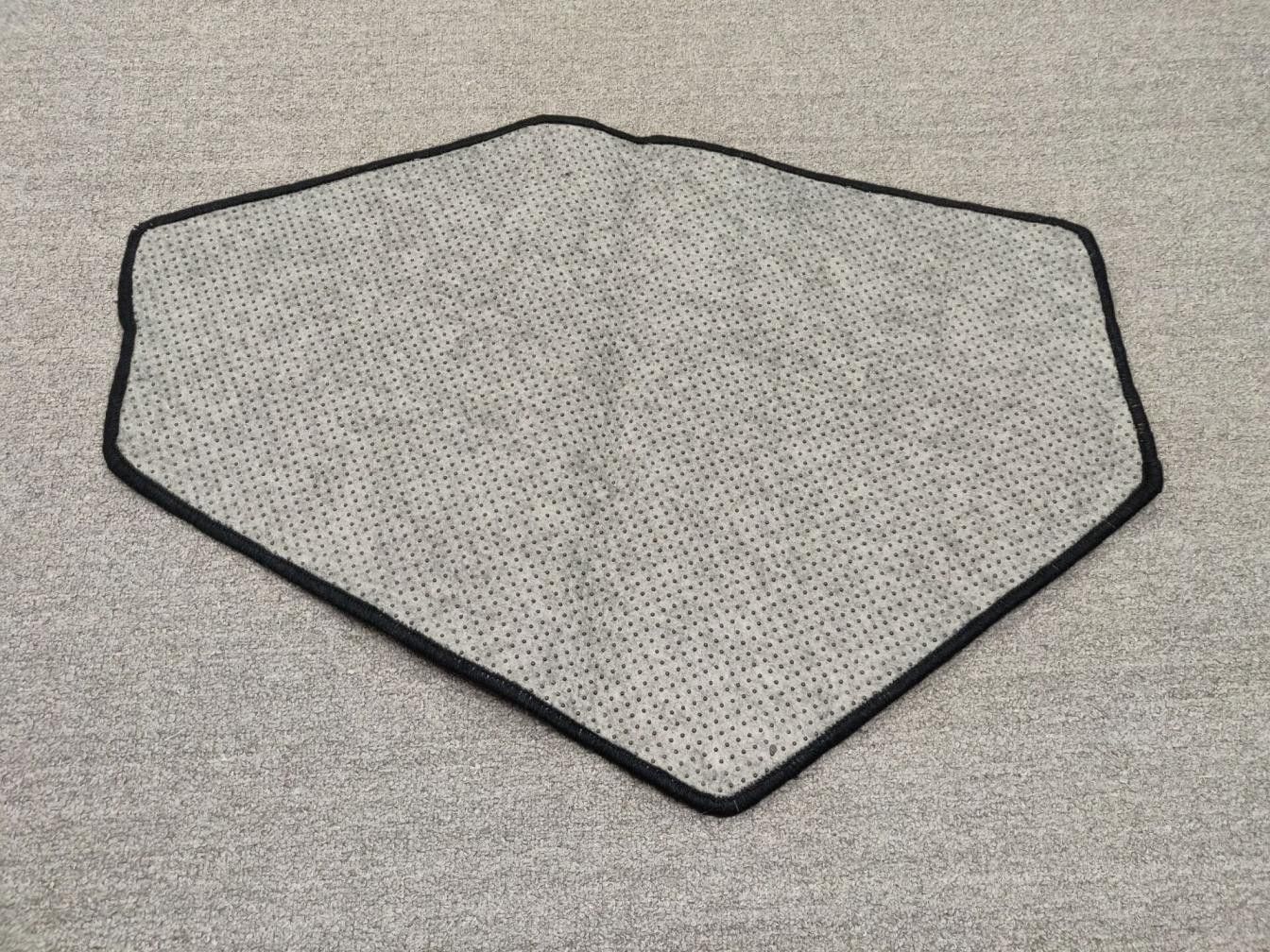 Other Sneaker Box Shape Wool Thread Carpet Orange Size ONE SIZE - 5 Thumbnail