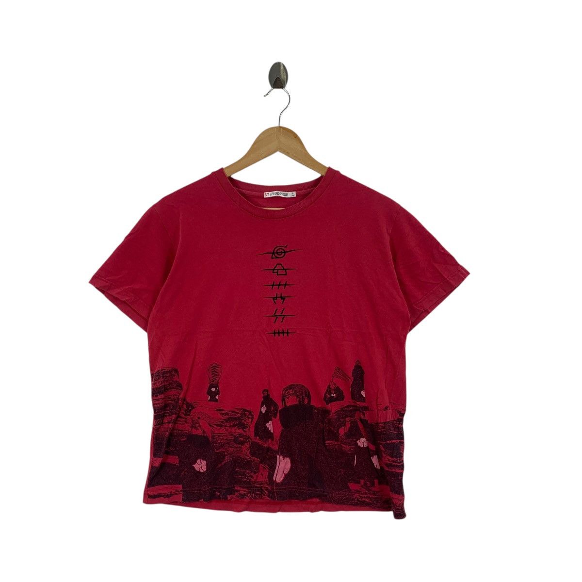 Uniqlo ANIME NARUTO x UNIQLO Shippuden Akatsuki Thrashed Tee Size L / US 10 / IT 46 - 4 Thumbnail