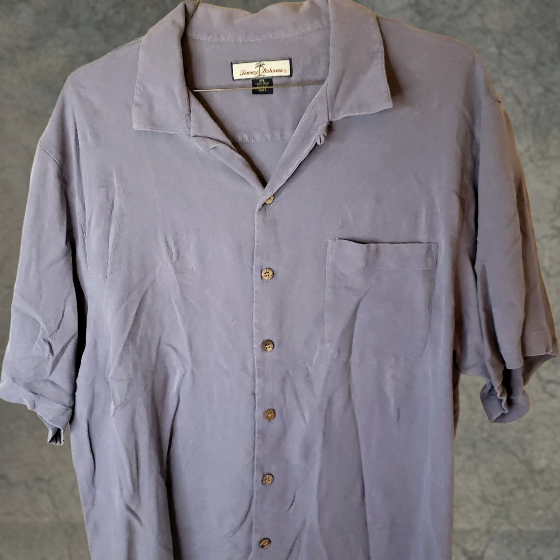 Tommy Bahama VINTAGE Tommy Bahama Silk Shirt Shirt Mens 2XL Blue Silk Short Sleeve Button-Up Hawaiian Collar 2XL Mens Size US XXL / EU 58 / 5 - 1 Thumbnail