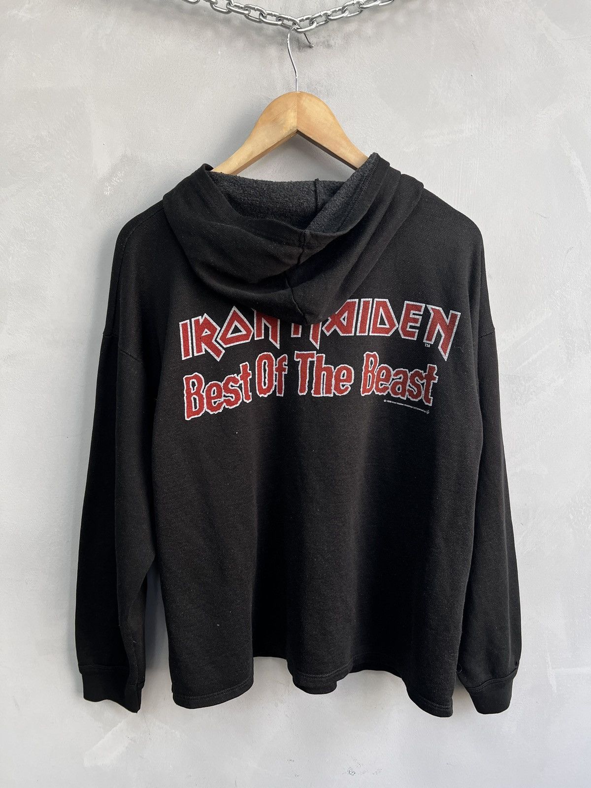 Iron Maiden 1998 iron Maiden tour hoodie Best of the Beast punk Size US M / EU 48-50 / 2 - 7 Thumbnail