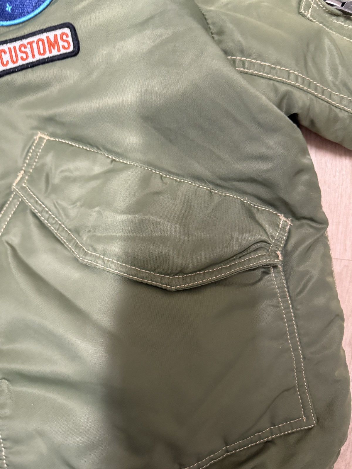 Japanese Brand Olive Green Cropped Bomber with Patches Size US S / EU 44-46 / 1 - 6 Thumbnail