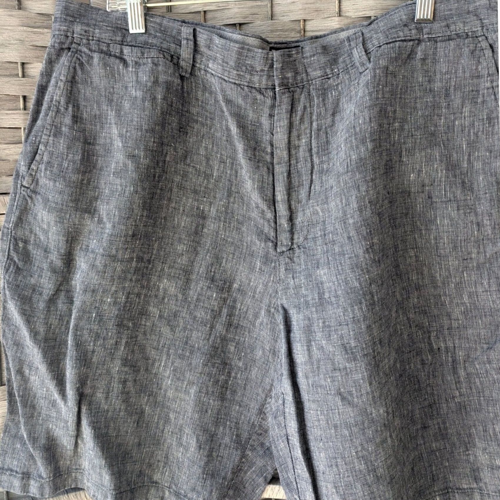 J.Crew J.Crew Shorts Gray 100% Linen Flat Front Casual Mens 40W 10 Inseam Resortwear Size US 40 / EU 56 - 2 Thumbnail