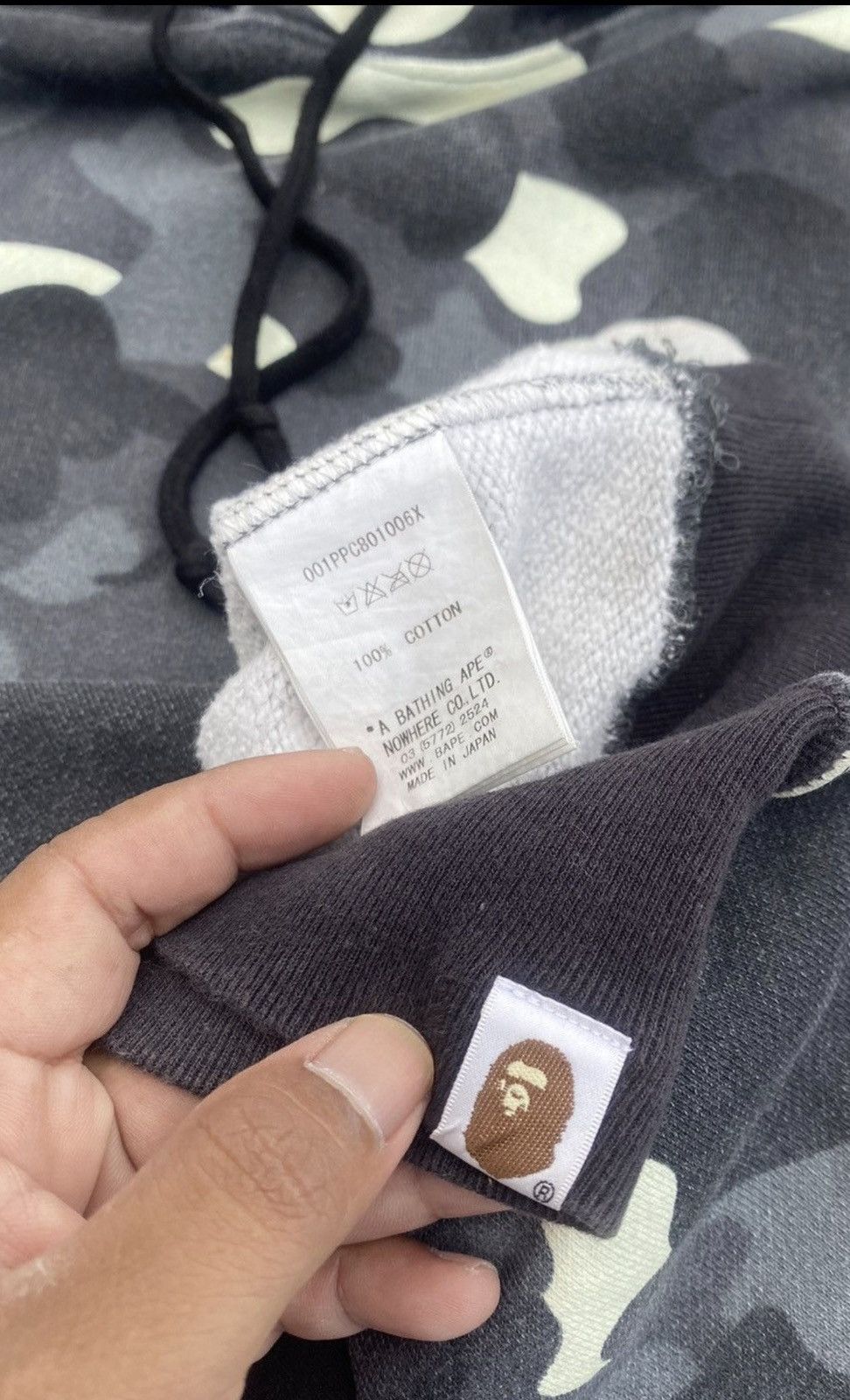 Bape Rare BAPE City Camo Glow In Dark Pullover Hoodie/Sweater Size US L / EU 52-54 / 3 - 24 Thumbnail