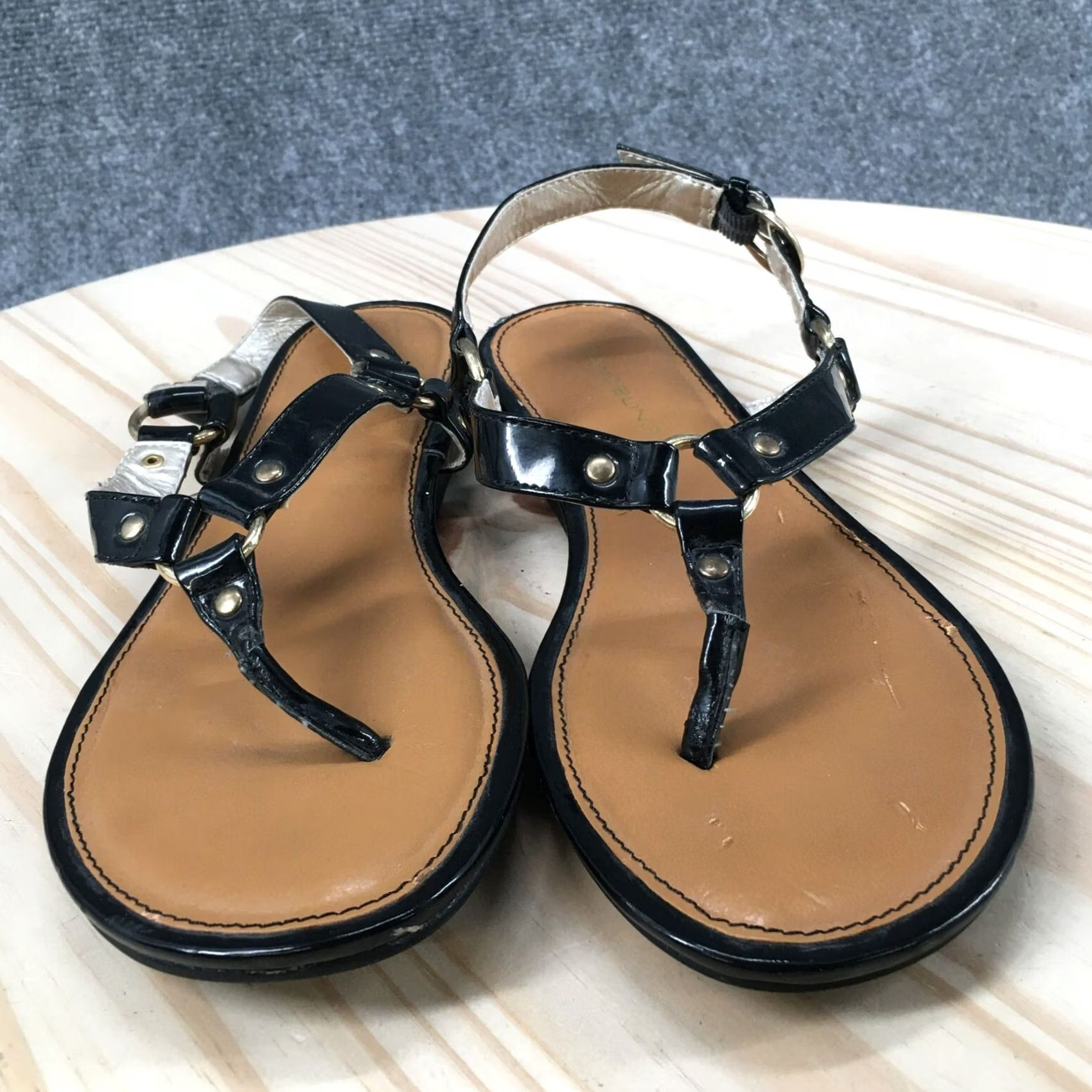 Vintage Bandolino Sandals Womens 6 M Delight Slingback Black Faux Leather Casual Buckle Shoes Size US 6 / IT 36 - 4 Thumbnail