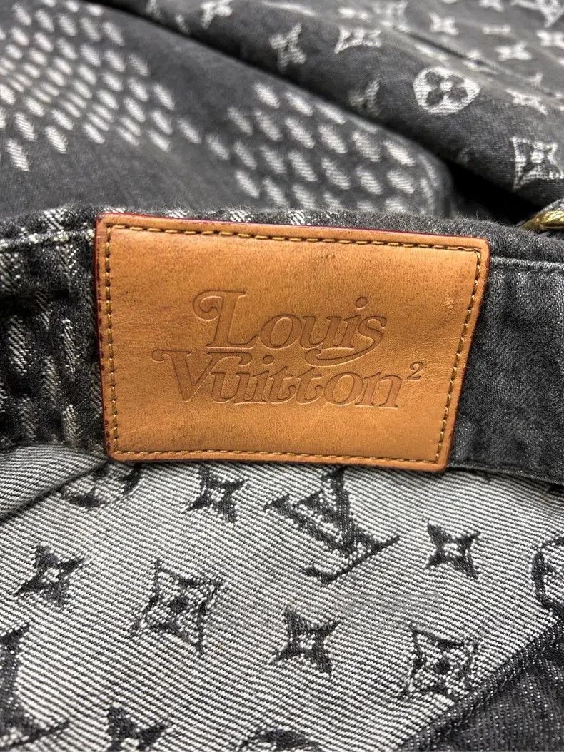 Louis Vuitton Louis Vuitton Presbyopic patchwork denim jacket Size US M / EU 48-50 / 2 - 4 Thumbnail