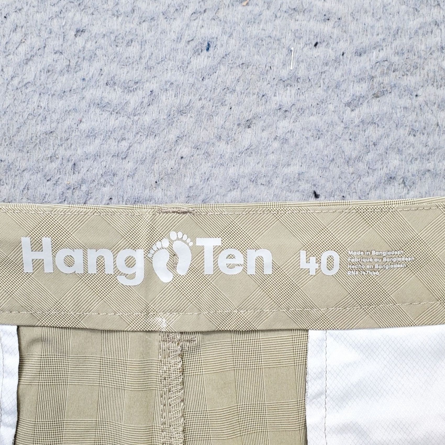 Hang Ten Hang Ten Chino Shorts Mens 40 Tan Self Plaid Casual Lightweight Performance Shirt Size US 40 / EU 56 - 6 Thumbnail
